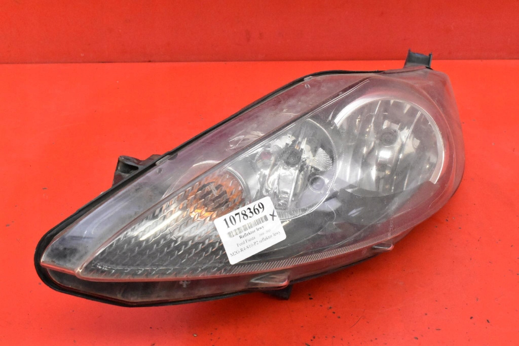 REFLEKTOR left light front EU 8A61-13W030-AJ FORD FIESTA MK7 08-13