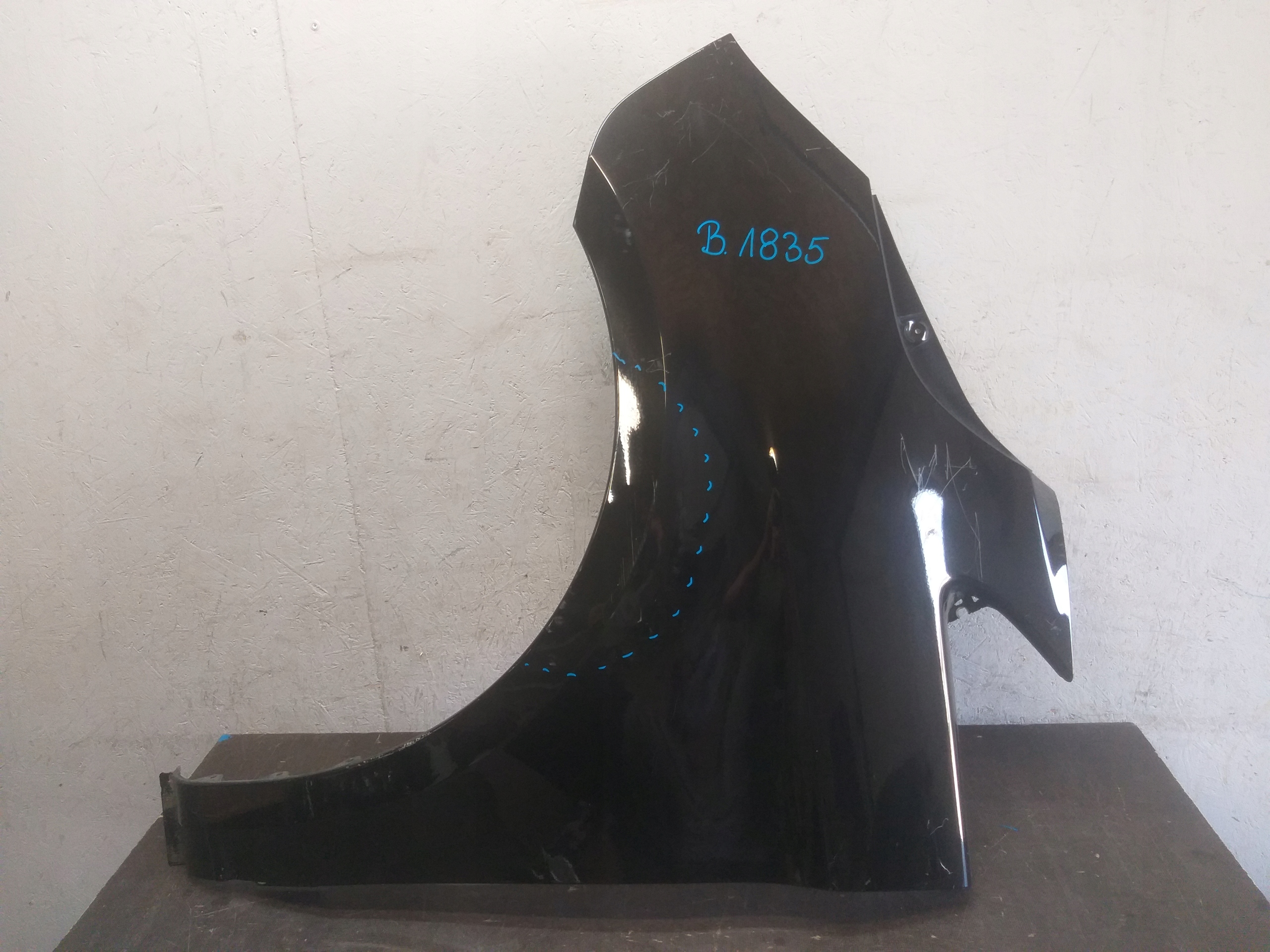 fender front left MERCEDES V KLASA W447