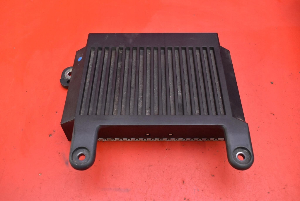 amplifier RADIA 31215612 VOLVO S70 V70 3 III 00-05