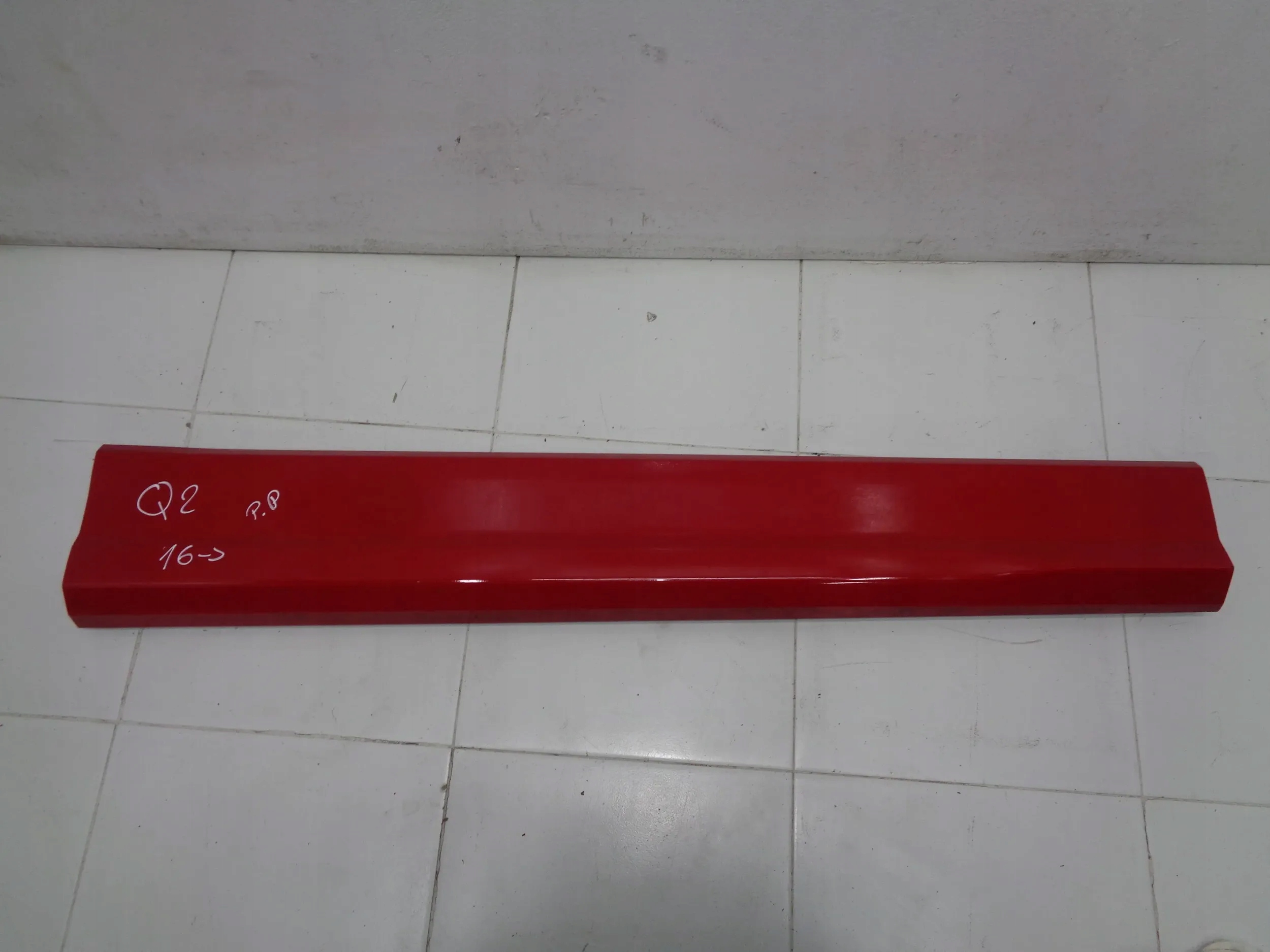 AUDI Q2 moulding door right right front 16R