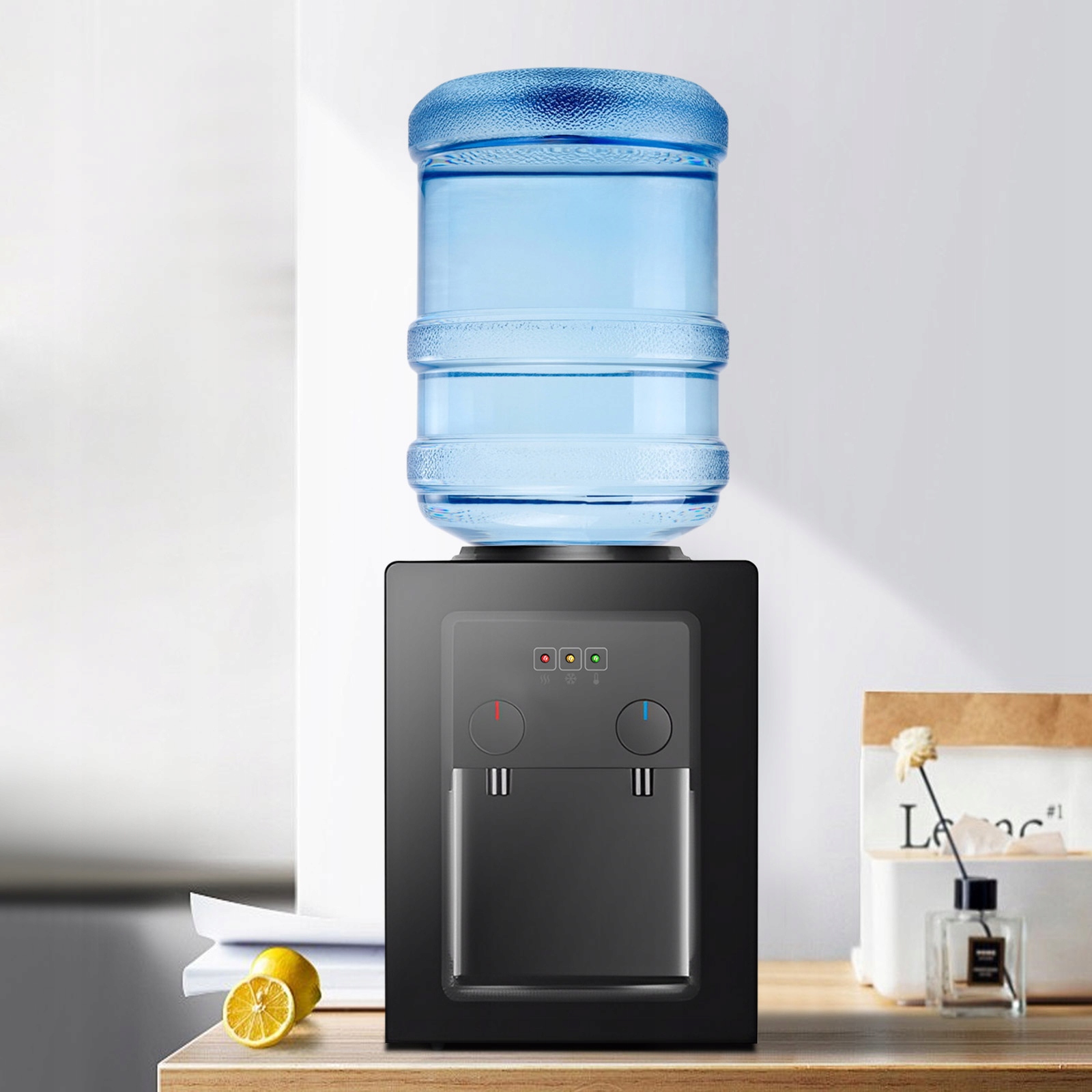 Biurkowa dystrybutor wody, elektryczny dystrybutor wody gorącej i zimnej