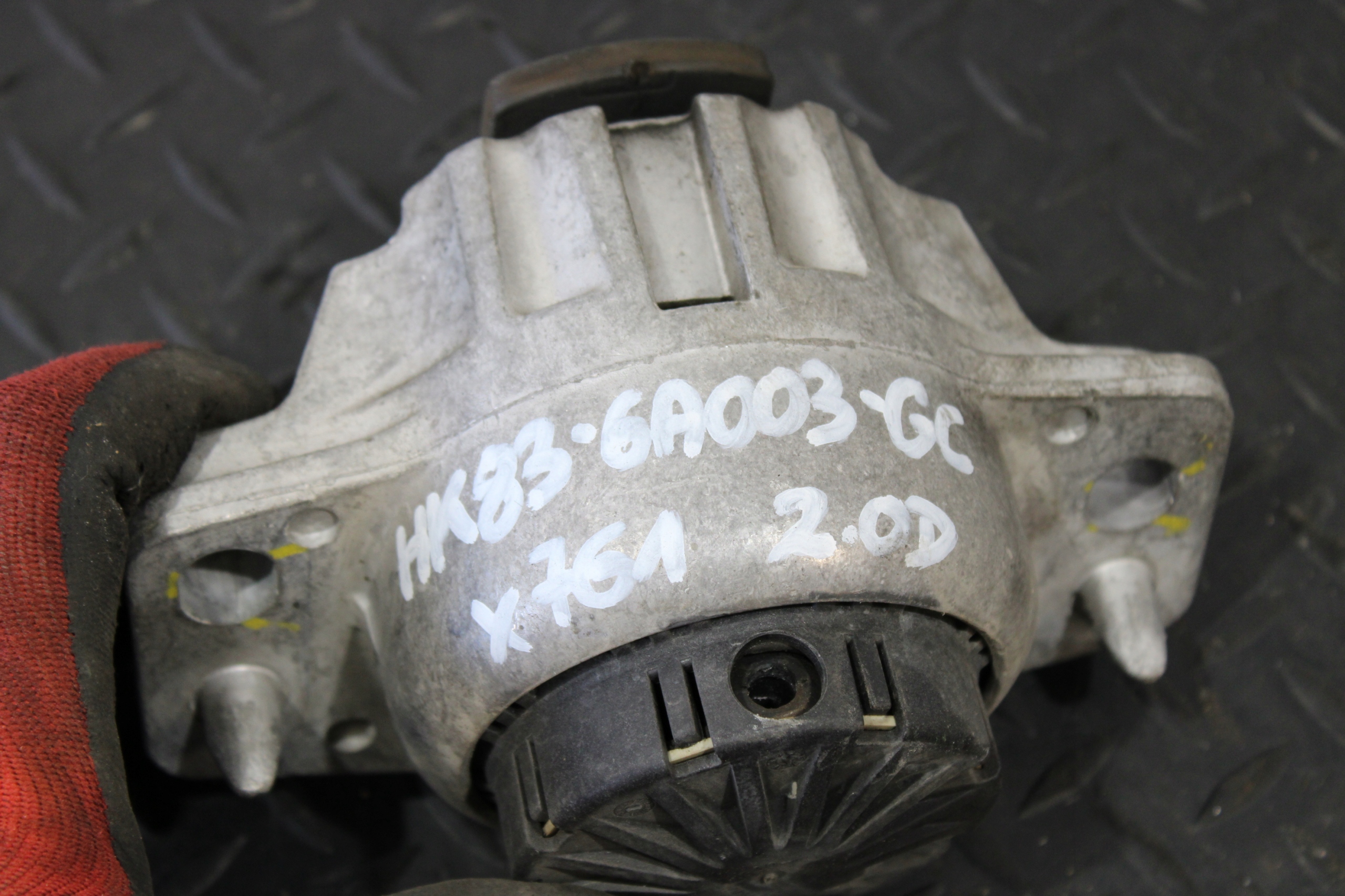 engine mount JAGUAR F-PACE X761 HK83-6A003-GC