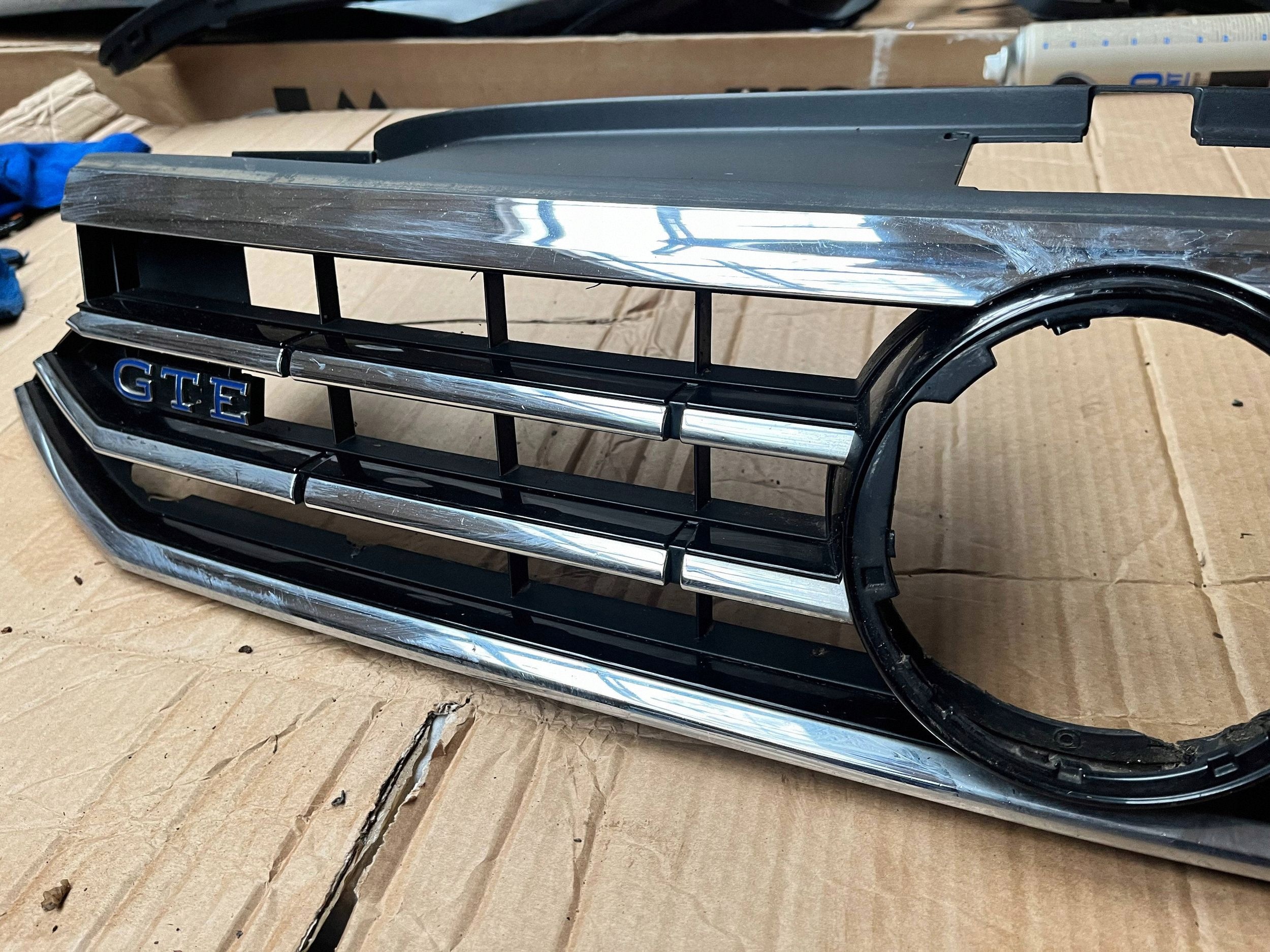 grill front VOLKSWAGEN PASSAT B8 GTE 3G0853653P @M