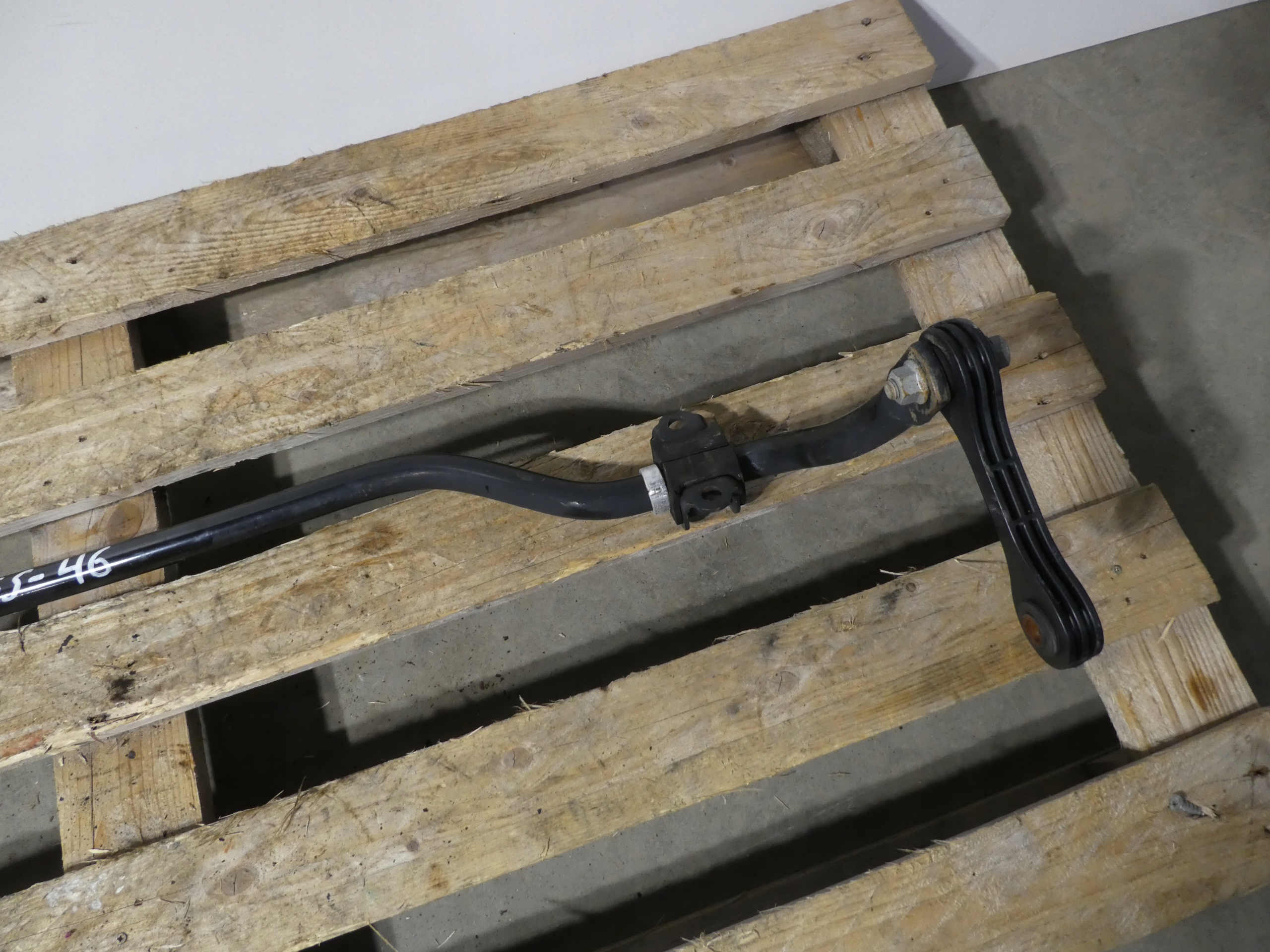 VW AMAROK 2H stabilizer rod front