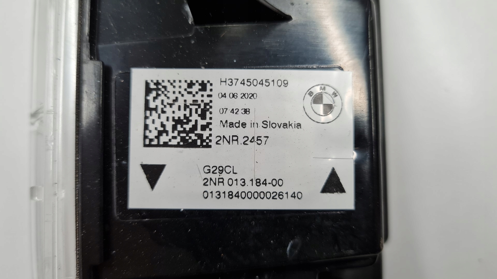 TYLNE SWIATLO COFANIA LED BMW Z4 F29 2NR013184 00 Light Source LED