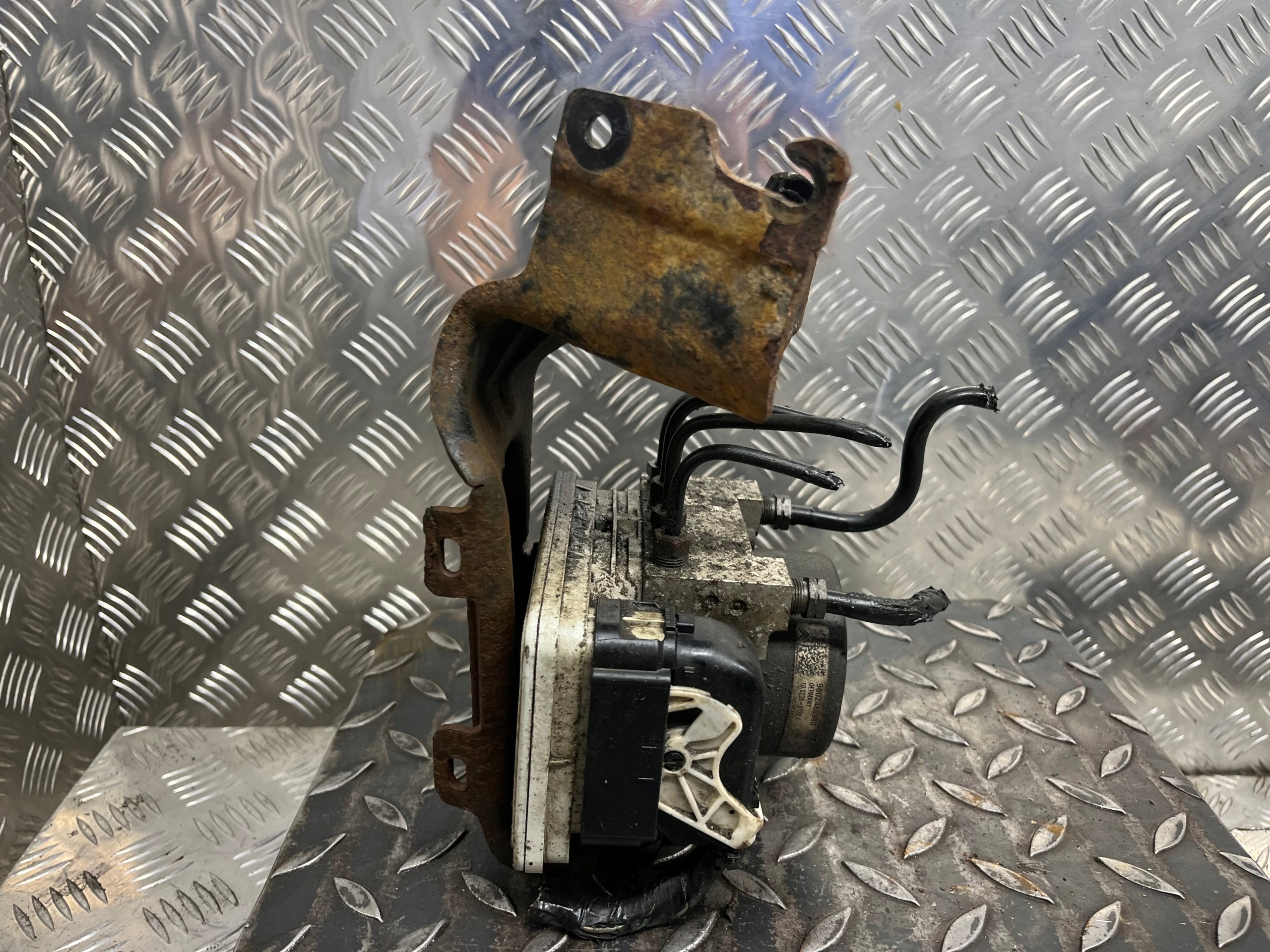 Pompa ABS PEUGEOT 208 9802460980