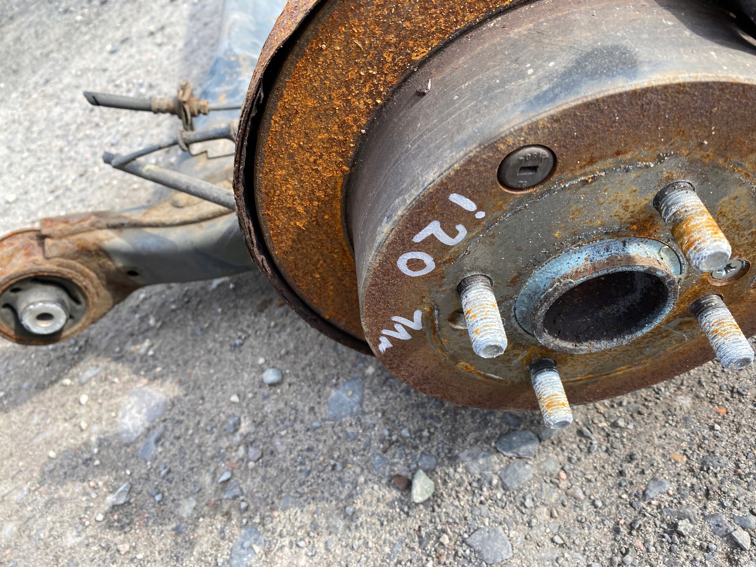 HYUNDAI i20 5D sider sususpension rear part axis discs