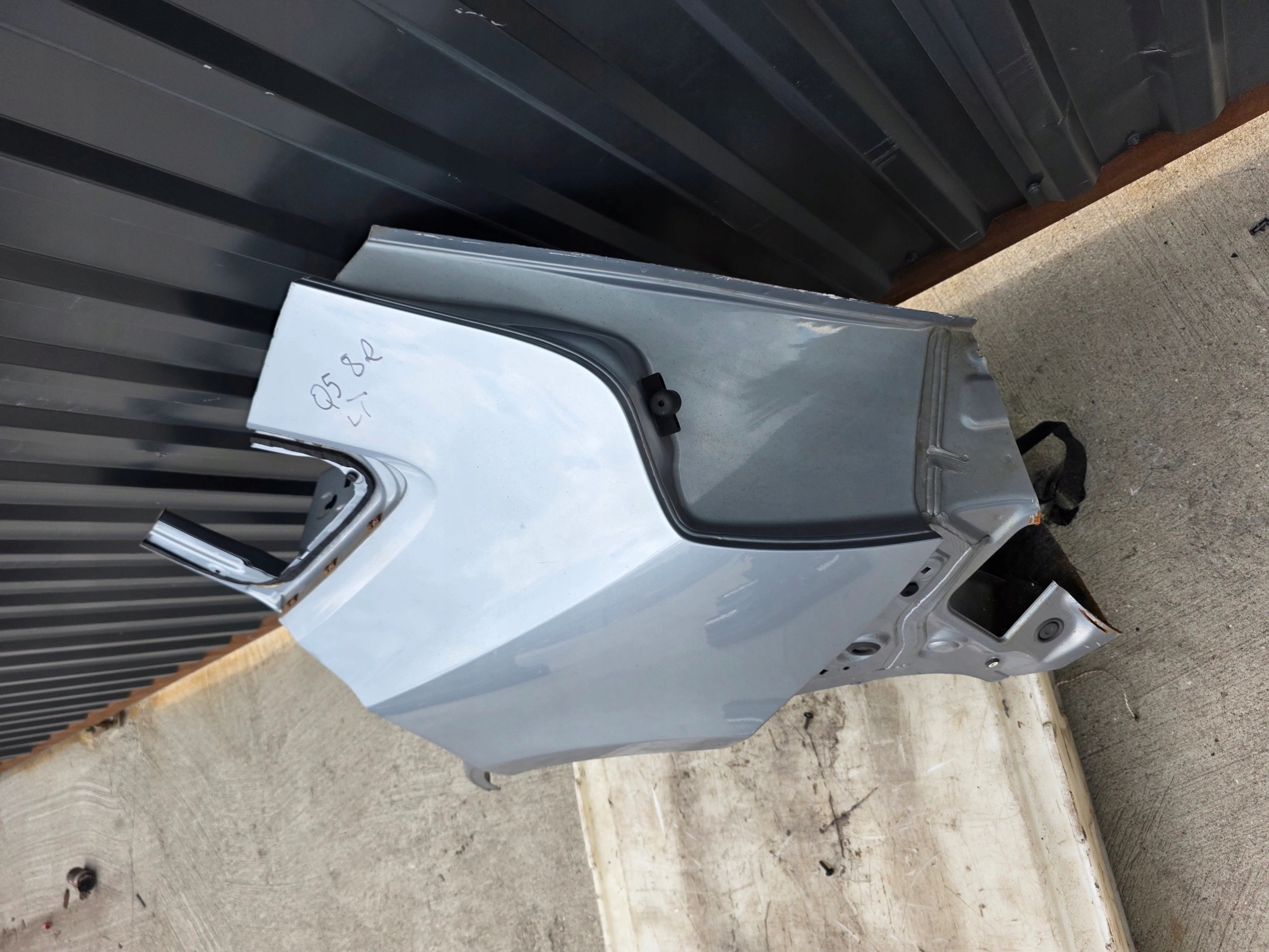 LONGHERONE parafango sinistra posteriore AUDI Q5 8R 2008-2016 Originale !!!