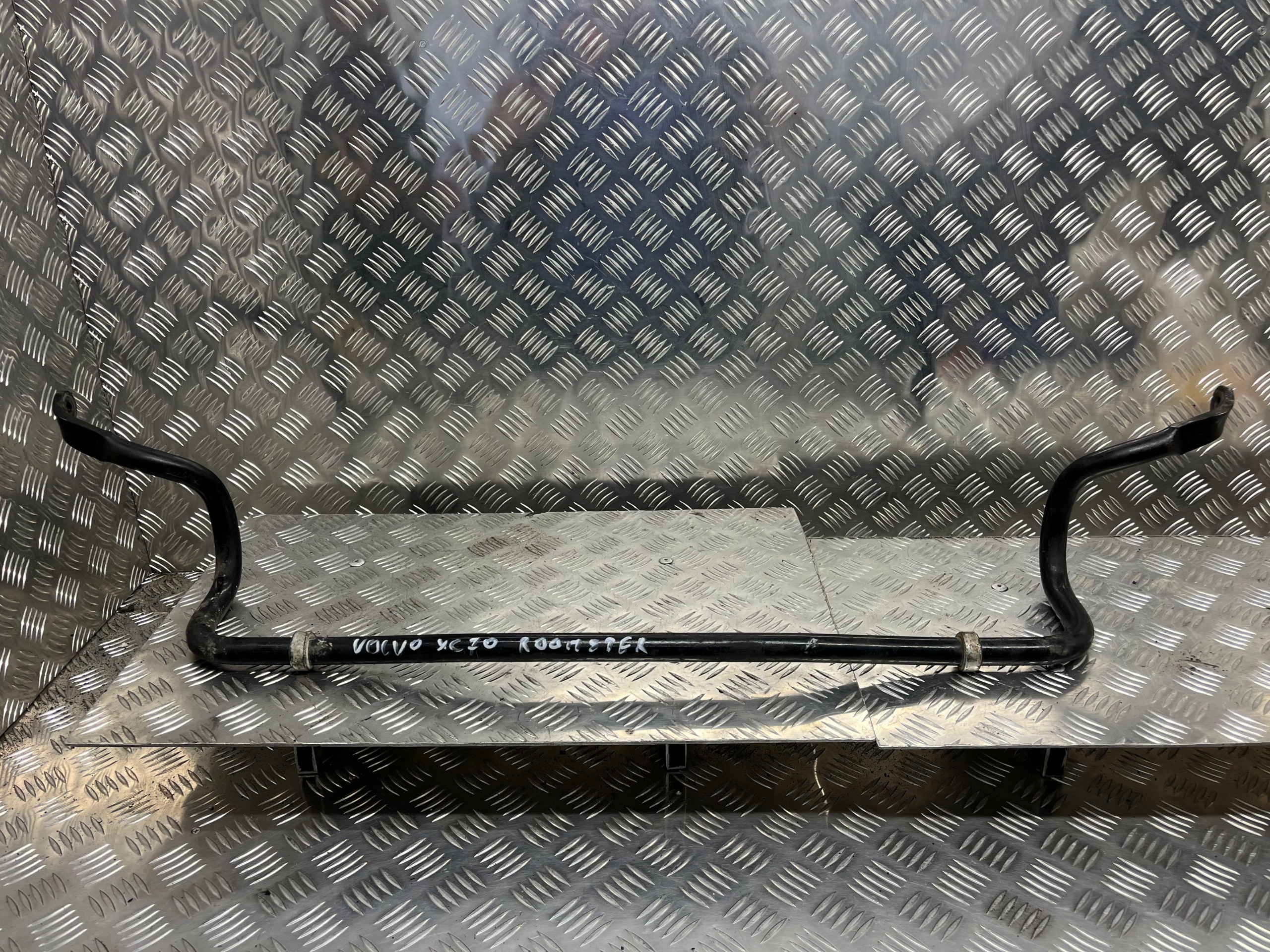 STABILIZATOR bar front VOLVO XC70 II 2015