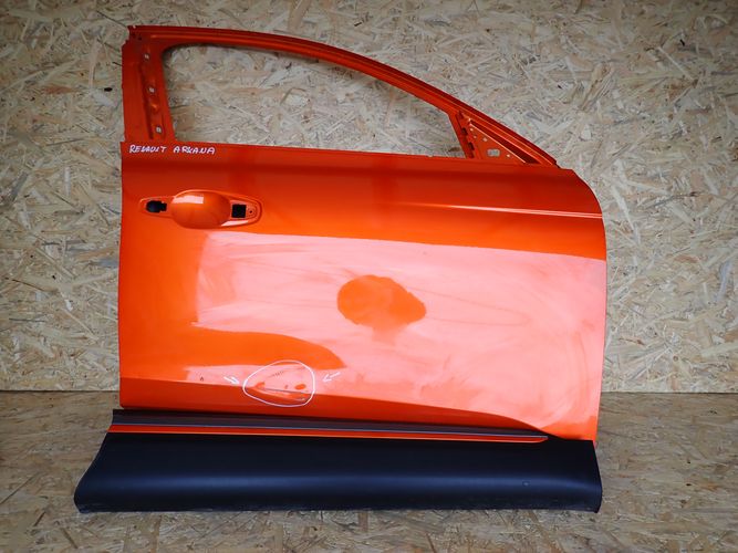RENAULT ARKANA door right front front