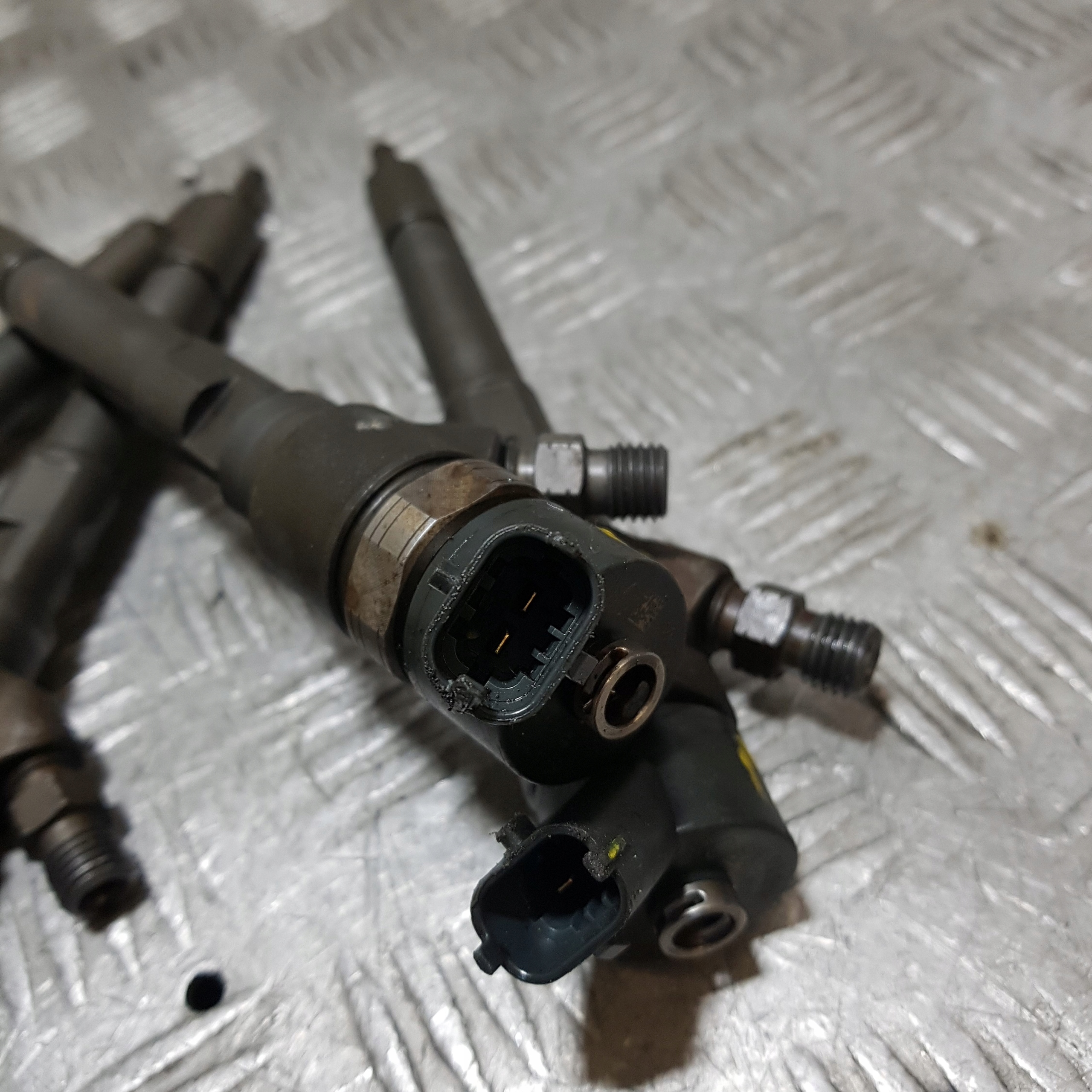 Einspritzdüse Einspritzdüse KOMPLET KIA CEED 0445110258