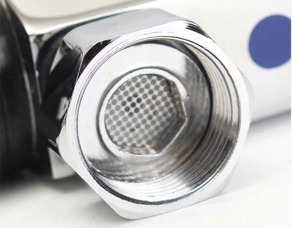 BATERIA TERMOSTATYCZNA NATRYSKOWA PRYSZNICOWA CHROM TERMOSTAT ŁAZIENKOWA Informacje o bezpieczeństwie CE