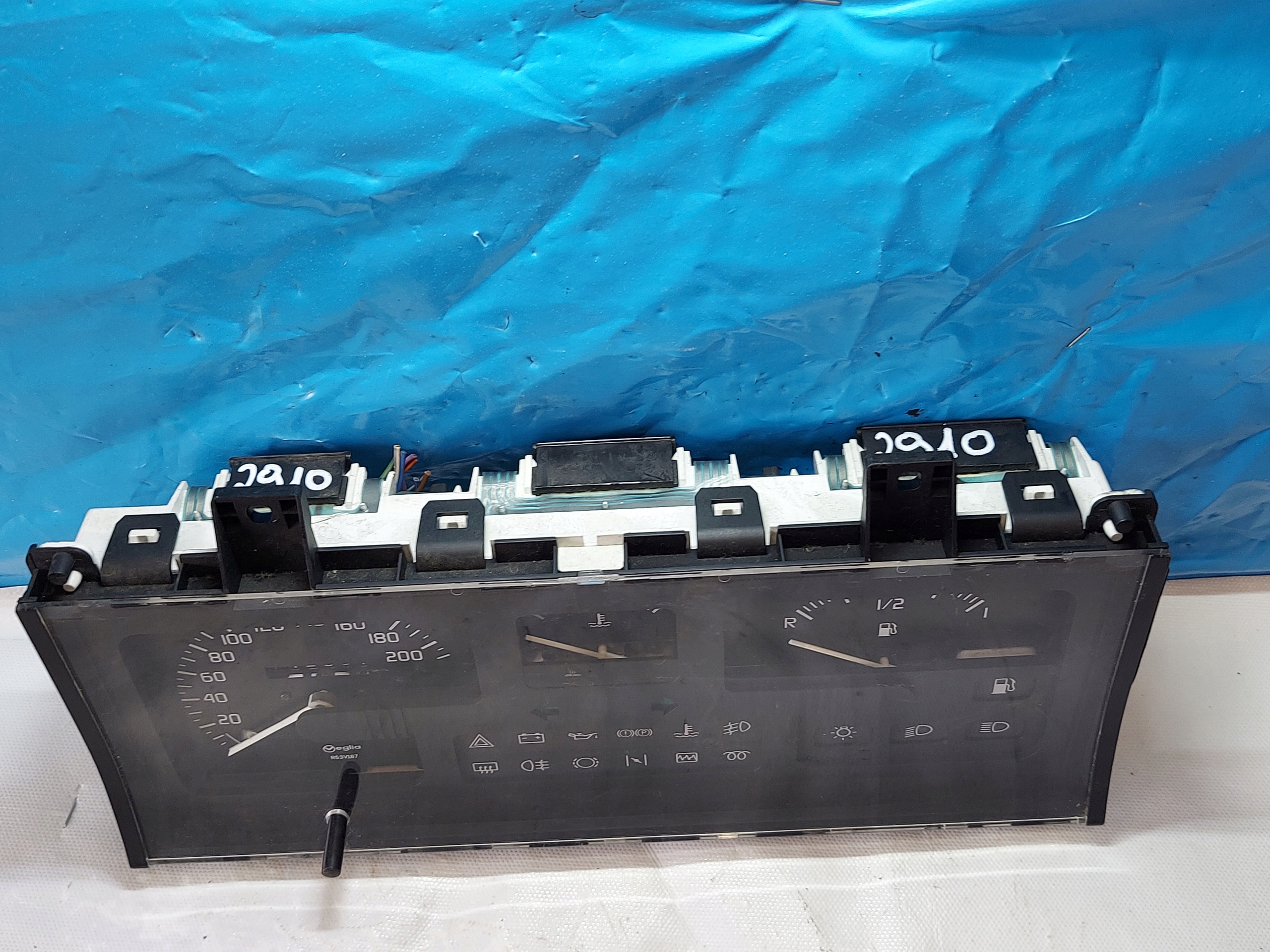 dials clock CLIO and 1.2 B 19327106