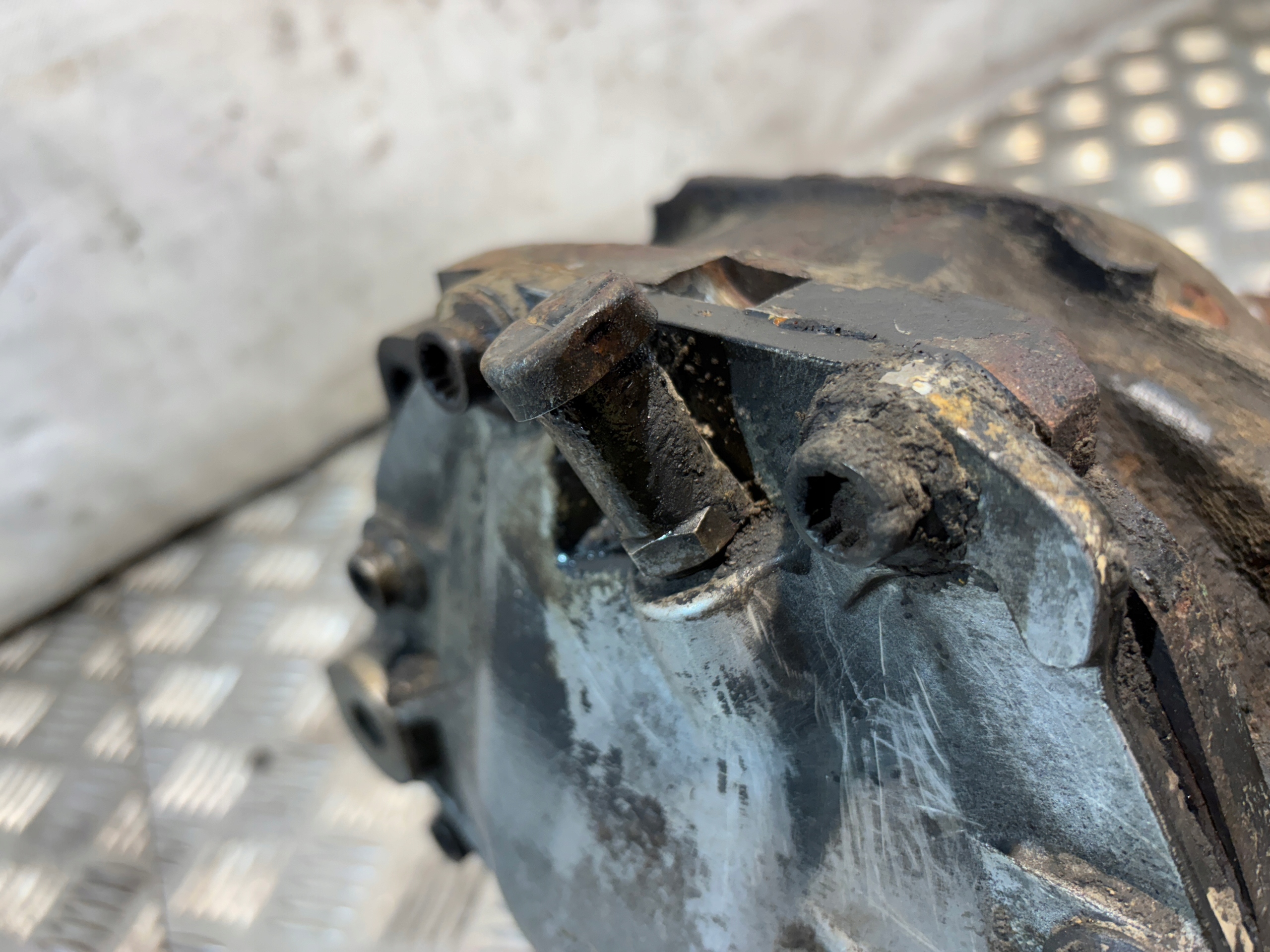 differential diff Mercedes CLK 2,7D R1243513008 3,92