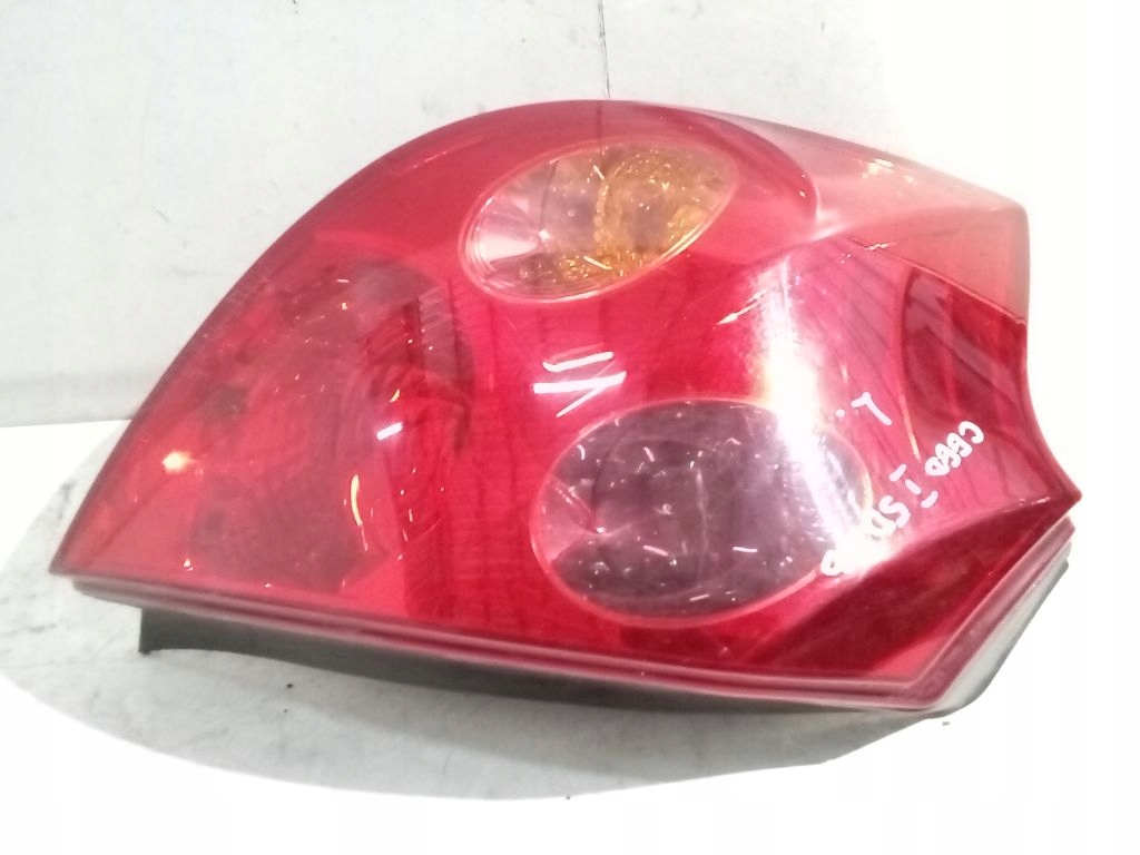 Kia Ceed and HB 5D light left rear part rear