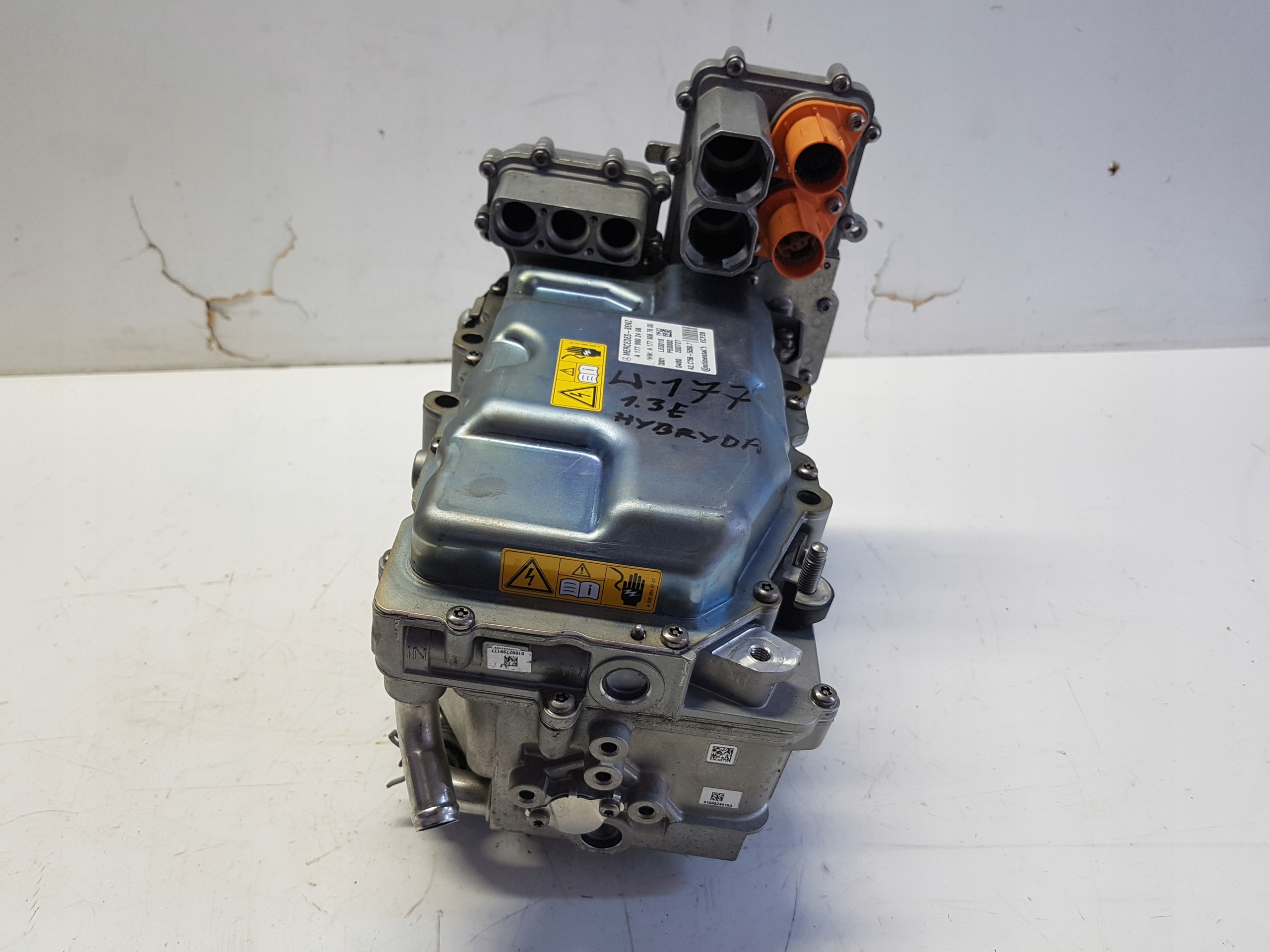 MERCEDES W177 1.3 Hybryd Generator pradu
