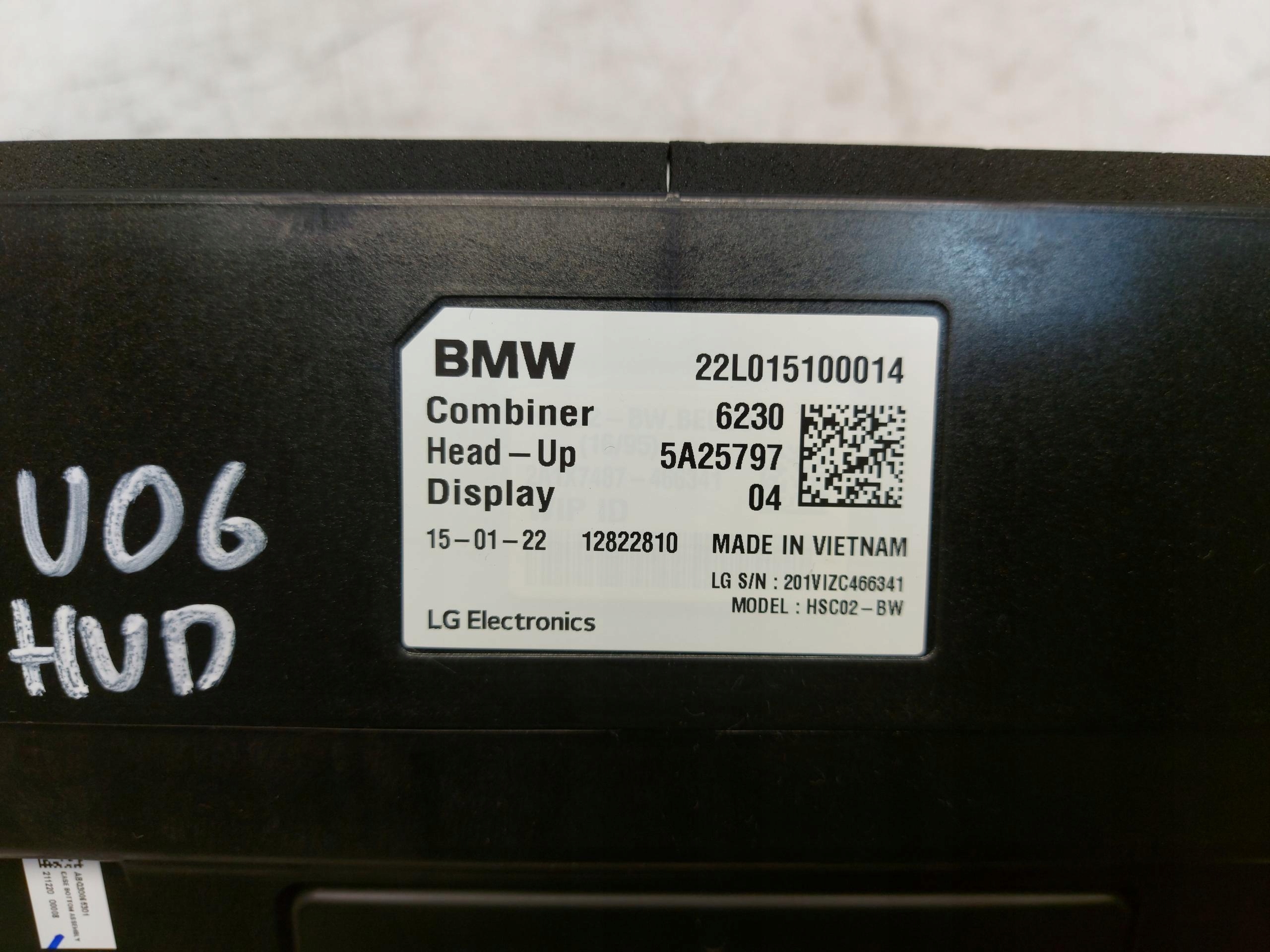 BMW U06 U11 220d display HEAD UP 5A25797