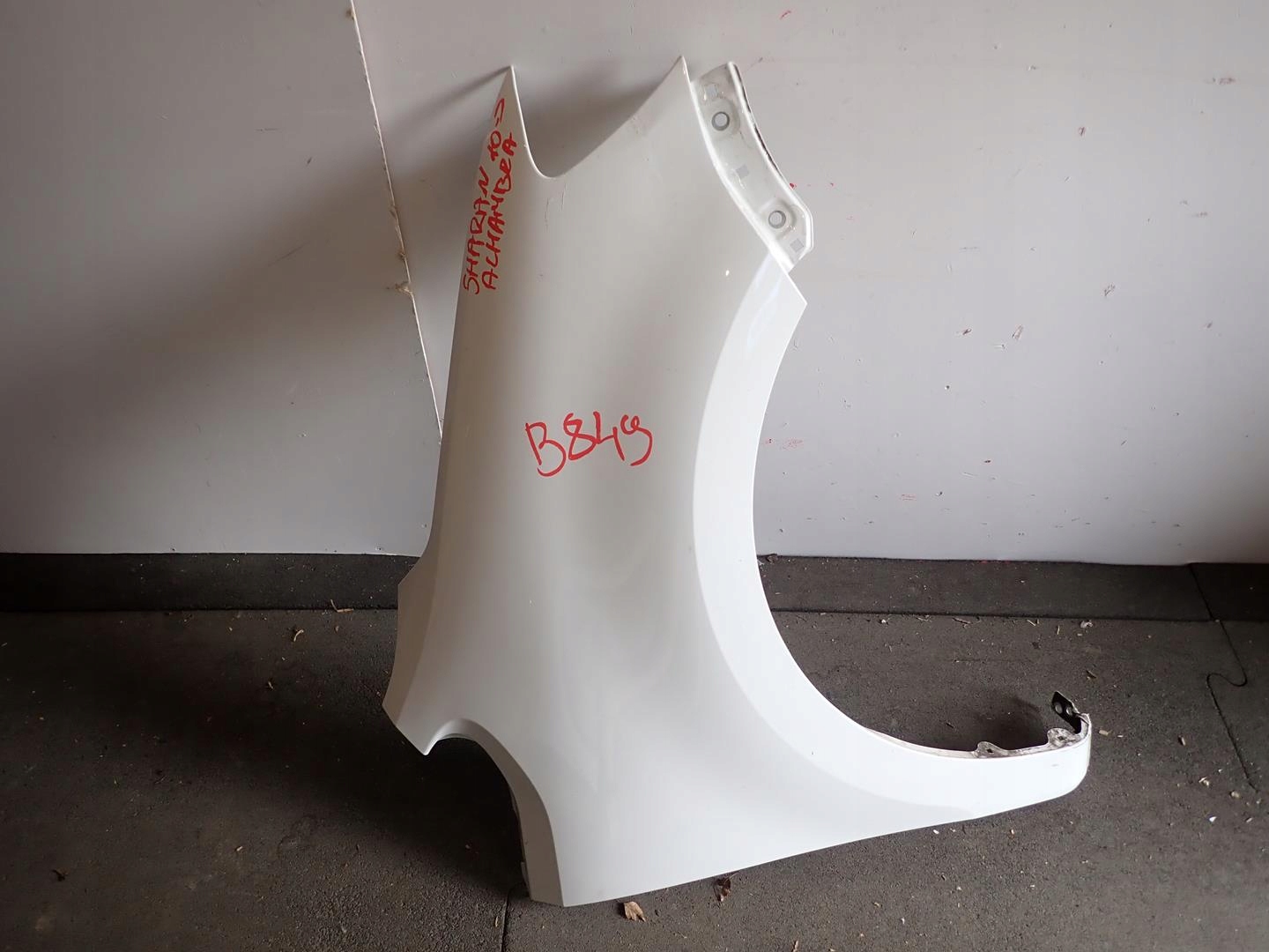 fender front front right VW SHARAN SEAT ALHAMBRA 2010