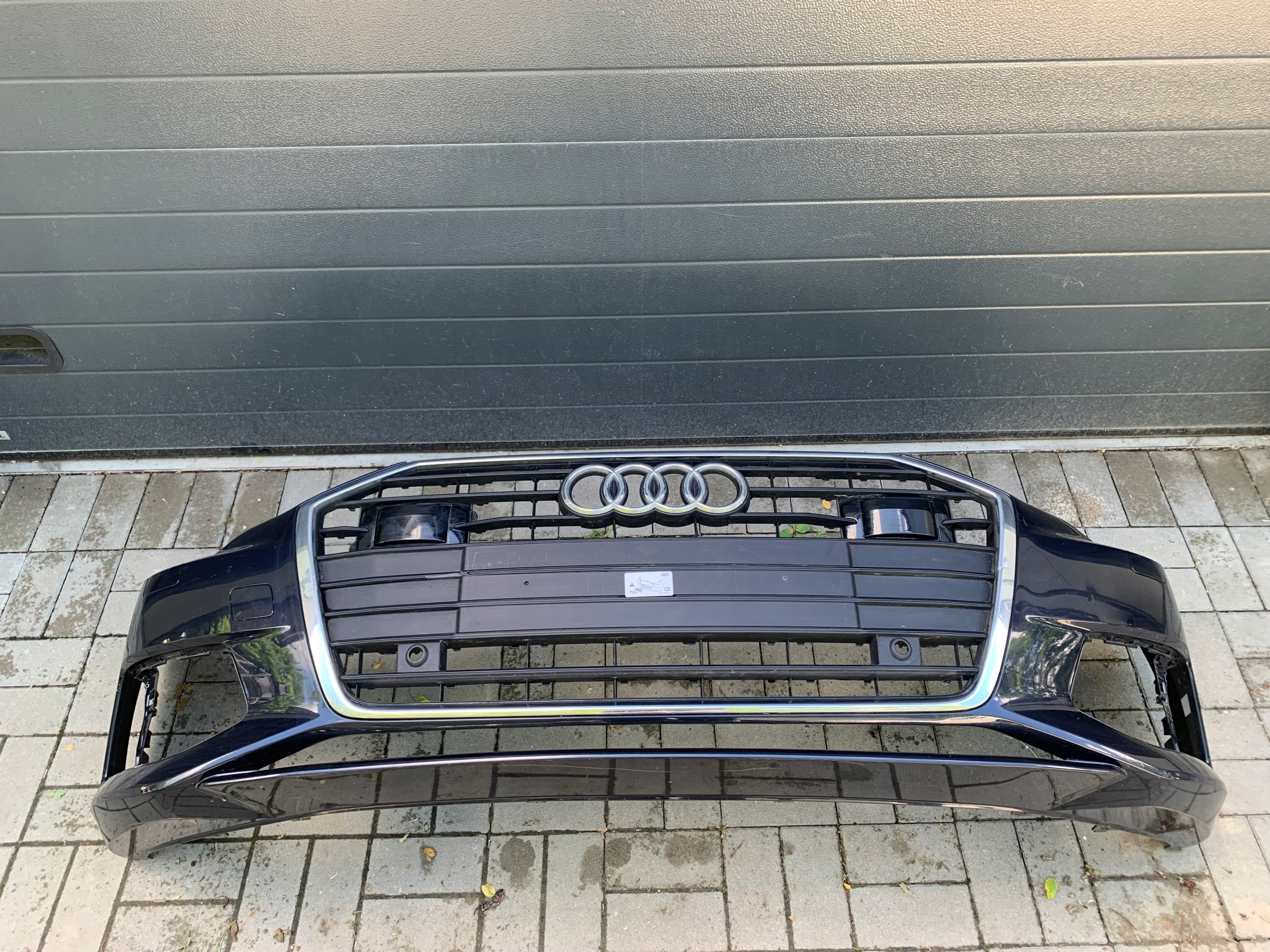 Audi A6 4k 18- nárazník předek přední