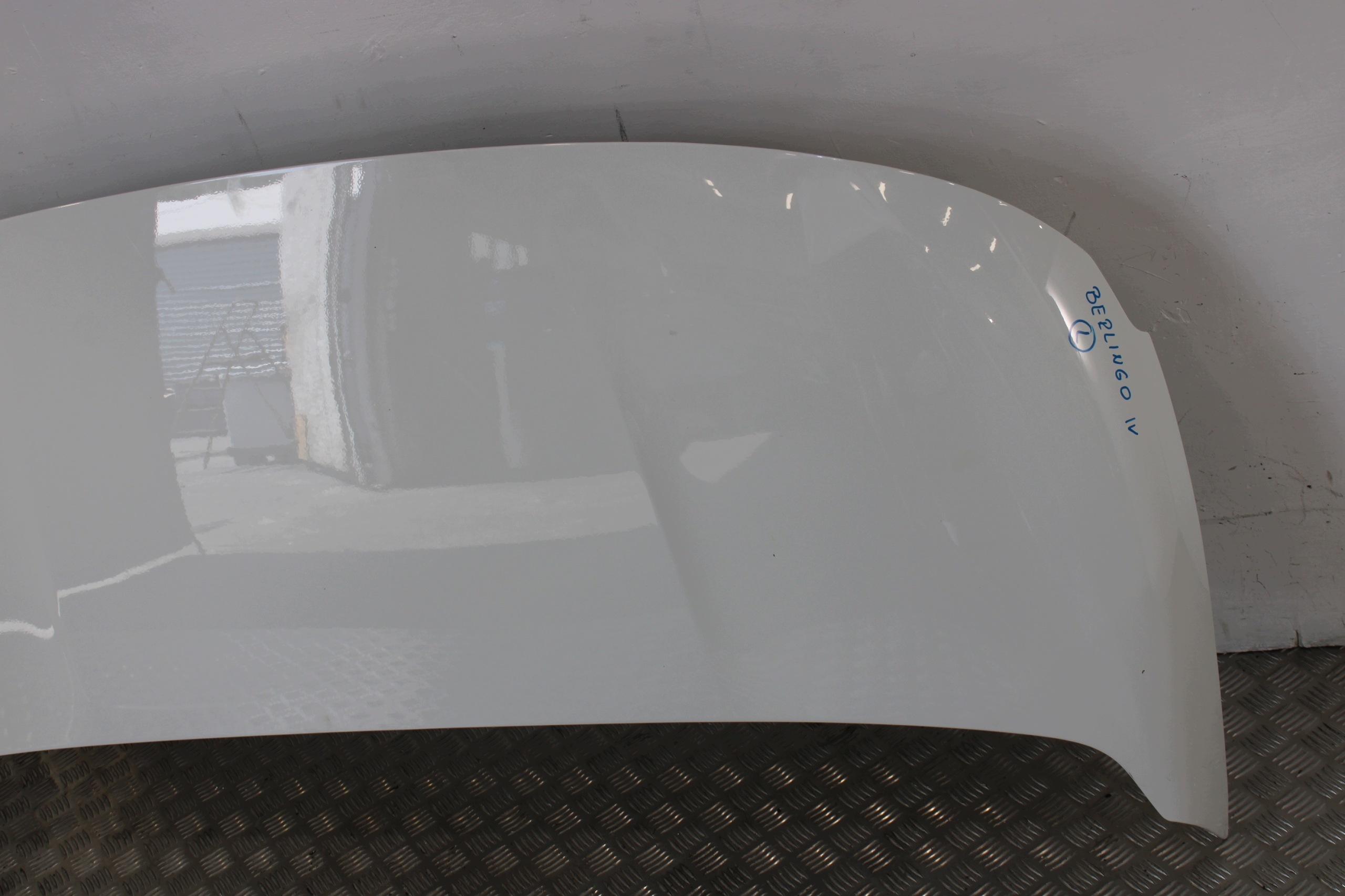 Capot Complète CITROEN BERLINGO IV 4 2019