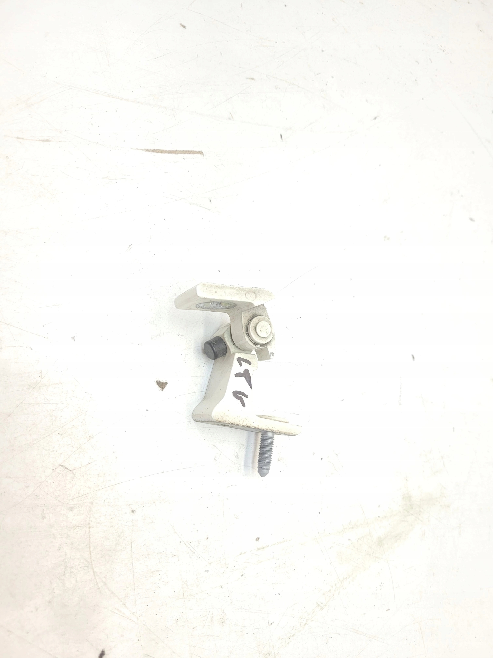 hinge door left rear part GORA AUDI A3 8V A4 B9 Q5 FY 8V0833403E