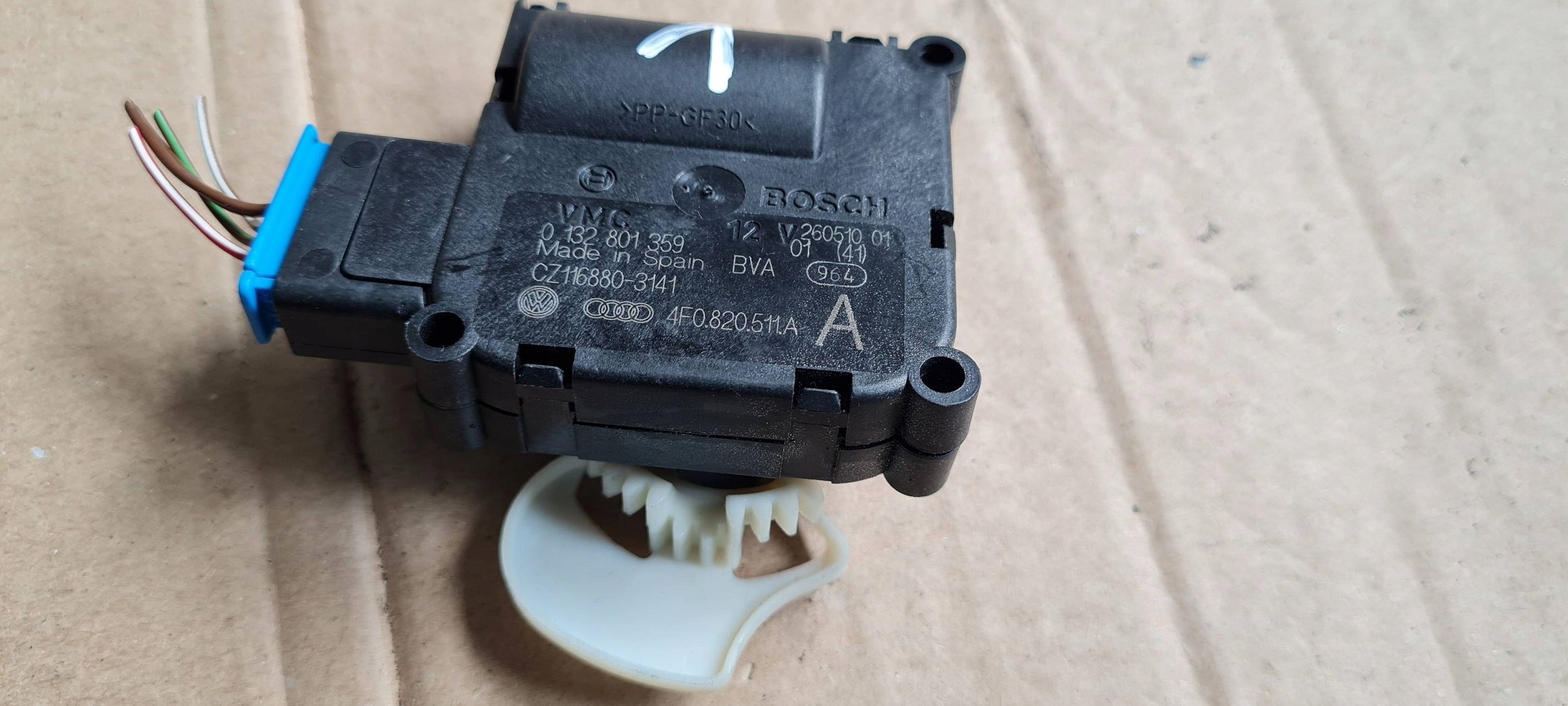 A6 C6 LIFT Micro moteur Bouches buses Bloc de chauffage complet 4F0820511A