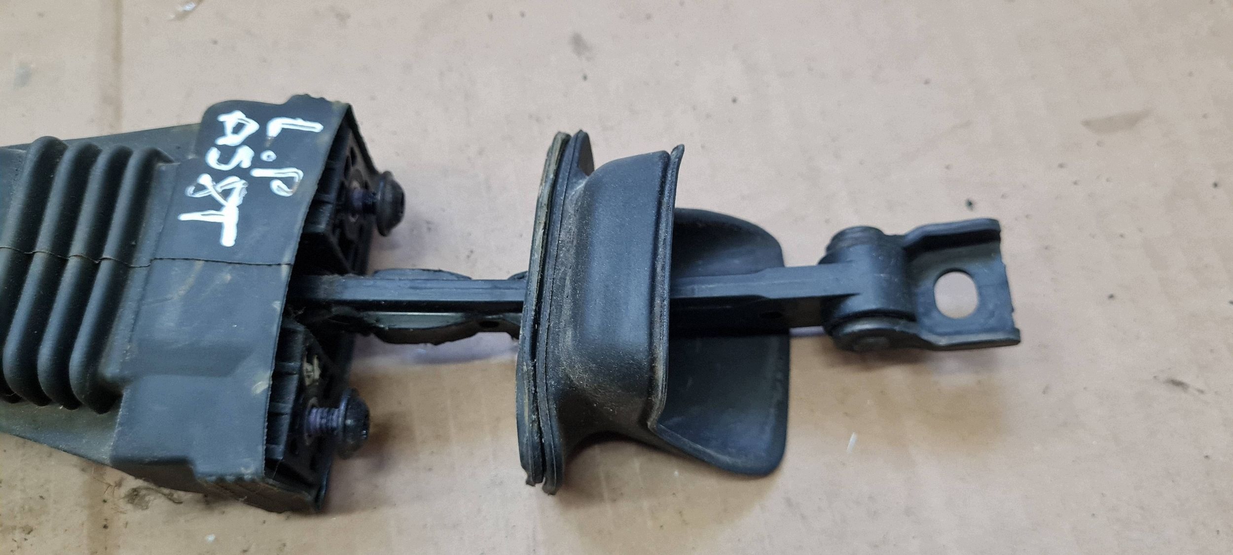 A5 8T S5 LIFT limiter door left right front 8T0837249