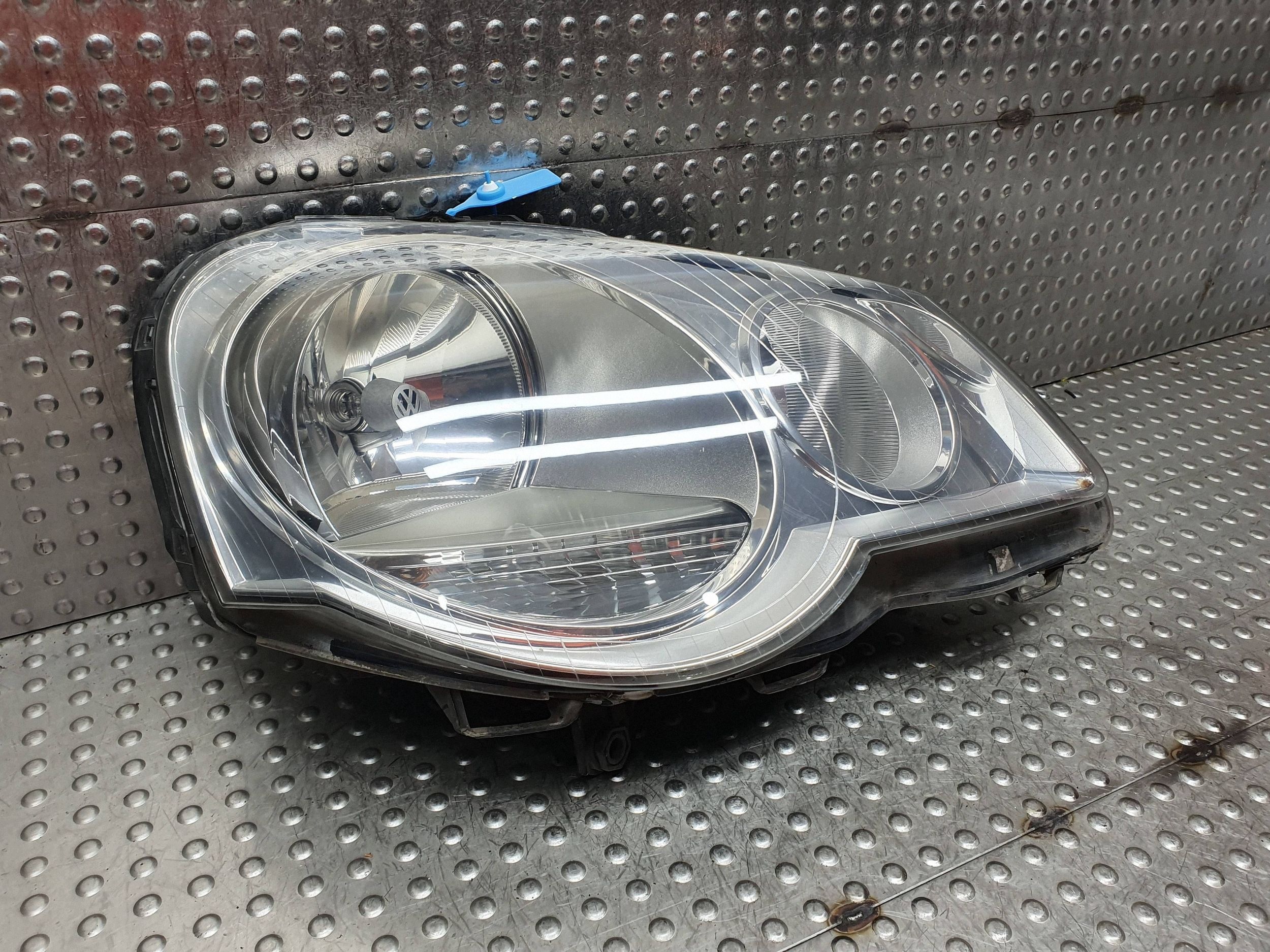 light REFLEKTOR right front 6Q1941008AK VW POLO IV 9N LIFT