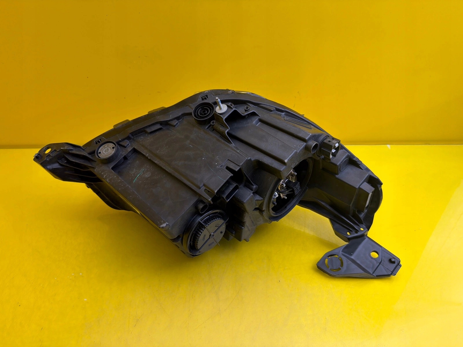 light left front Opel Corsa F 19- 9829465580