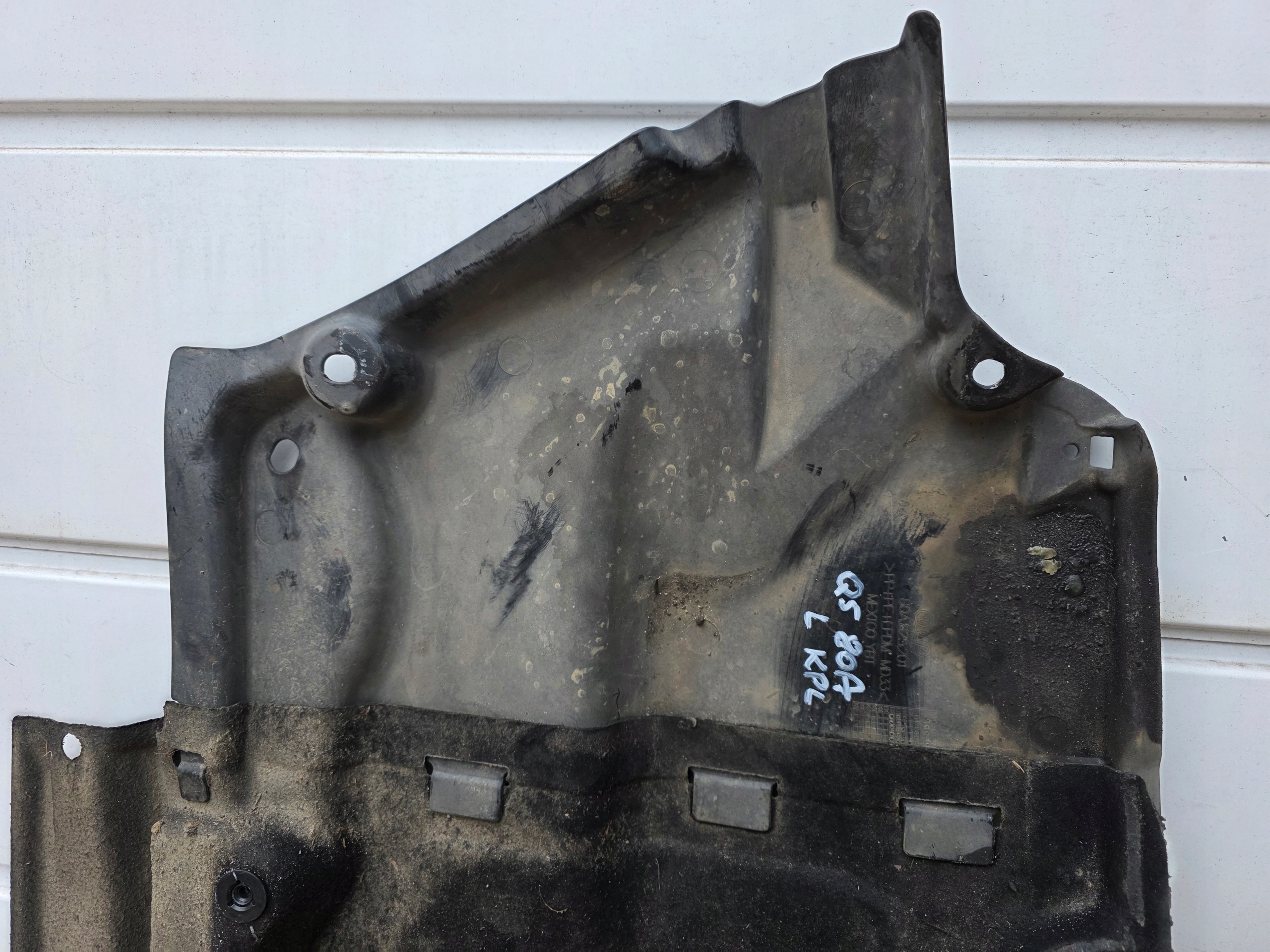 cover chassis left covers below AUTO AUDI Q5 II FY 80A KOMPLET