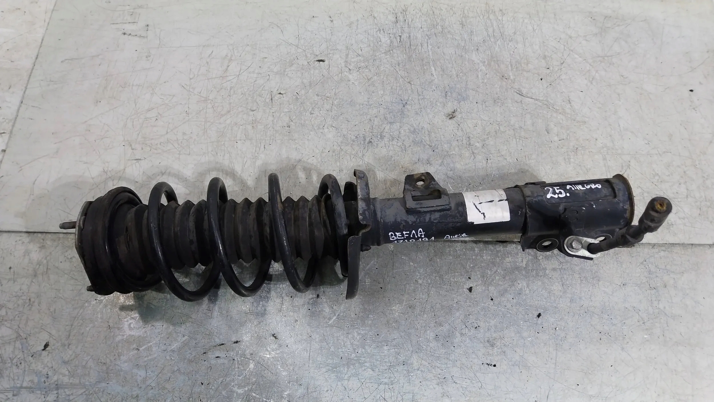 shock absorber front right Ford Ecosport MK2 1.0B 12