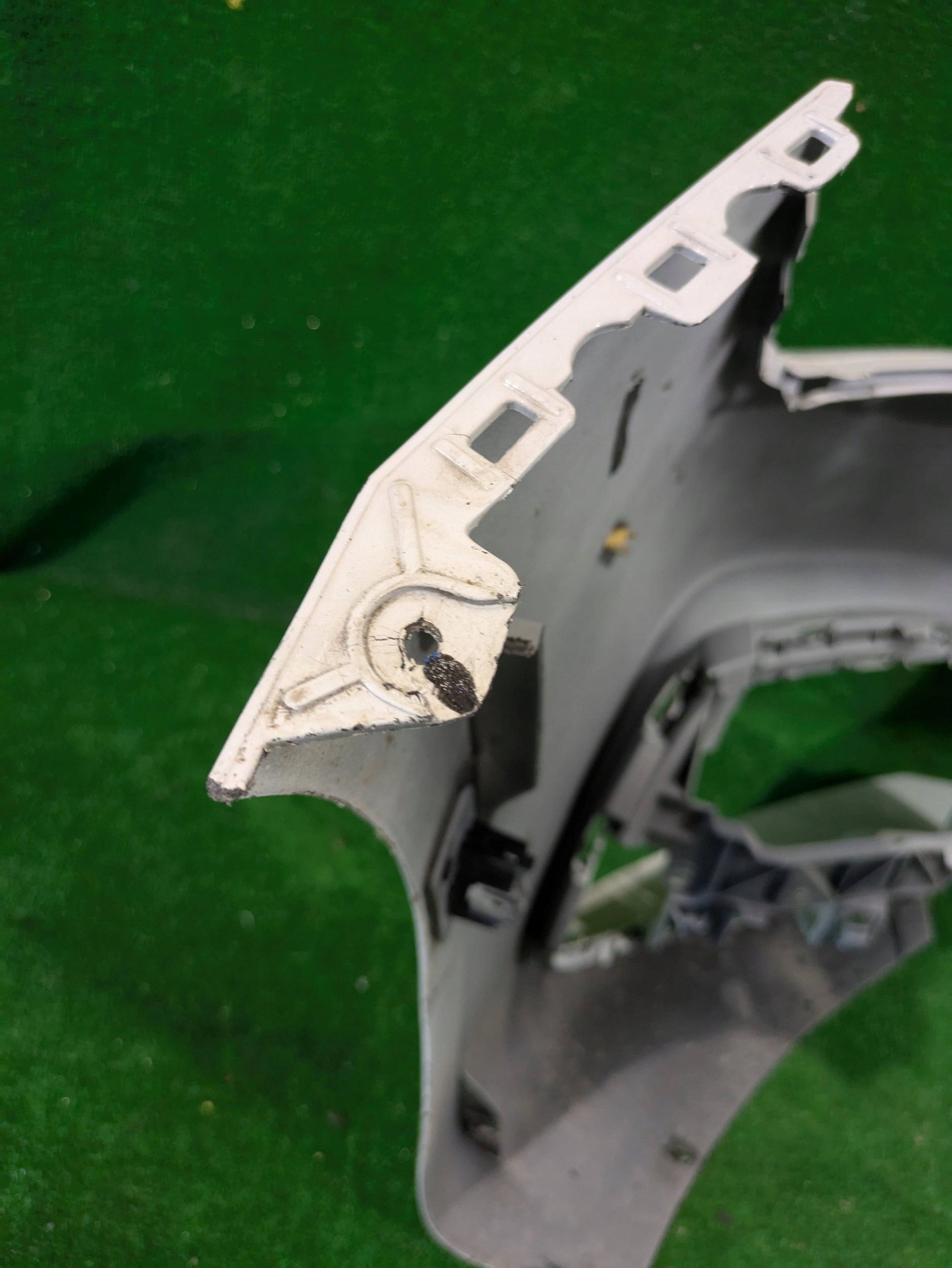 Frontstoßstange vorne SEAT LEON IV