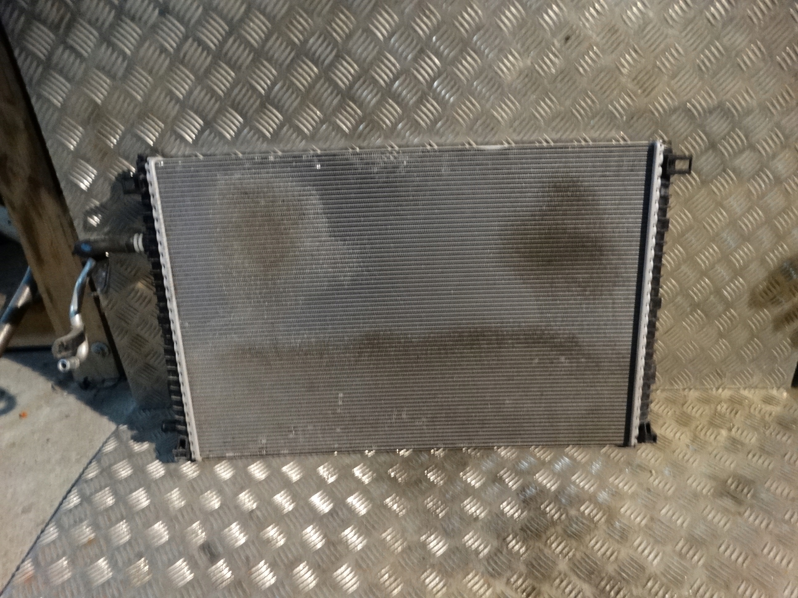 IDEALNA water cooler AUDI A6 A7 C8 4K 1