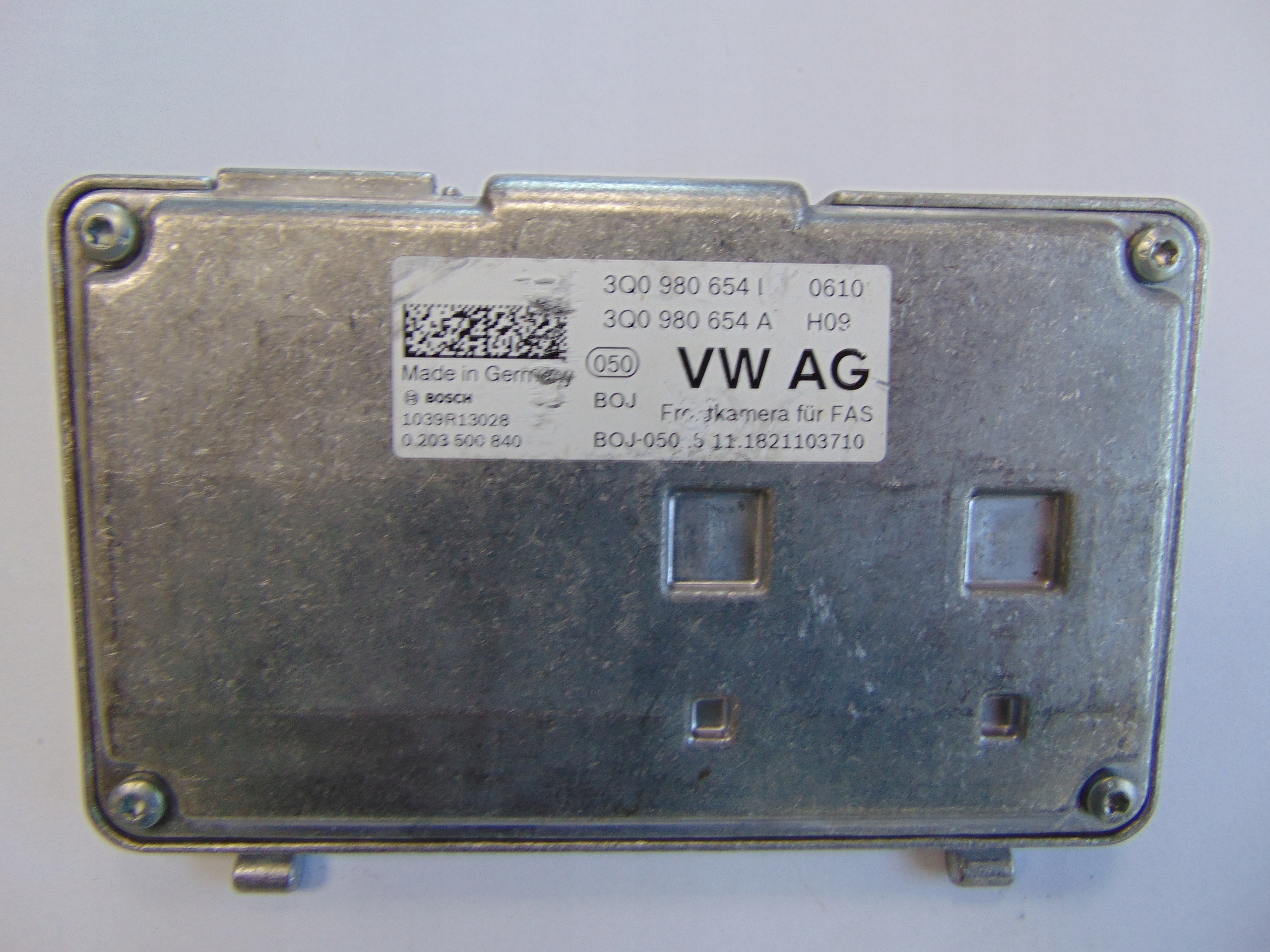 VW AUDI SKODA КАМЕРА ПОМОЩНИК СПЕРЕДИ 3Q0980654I