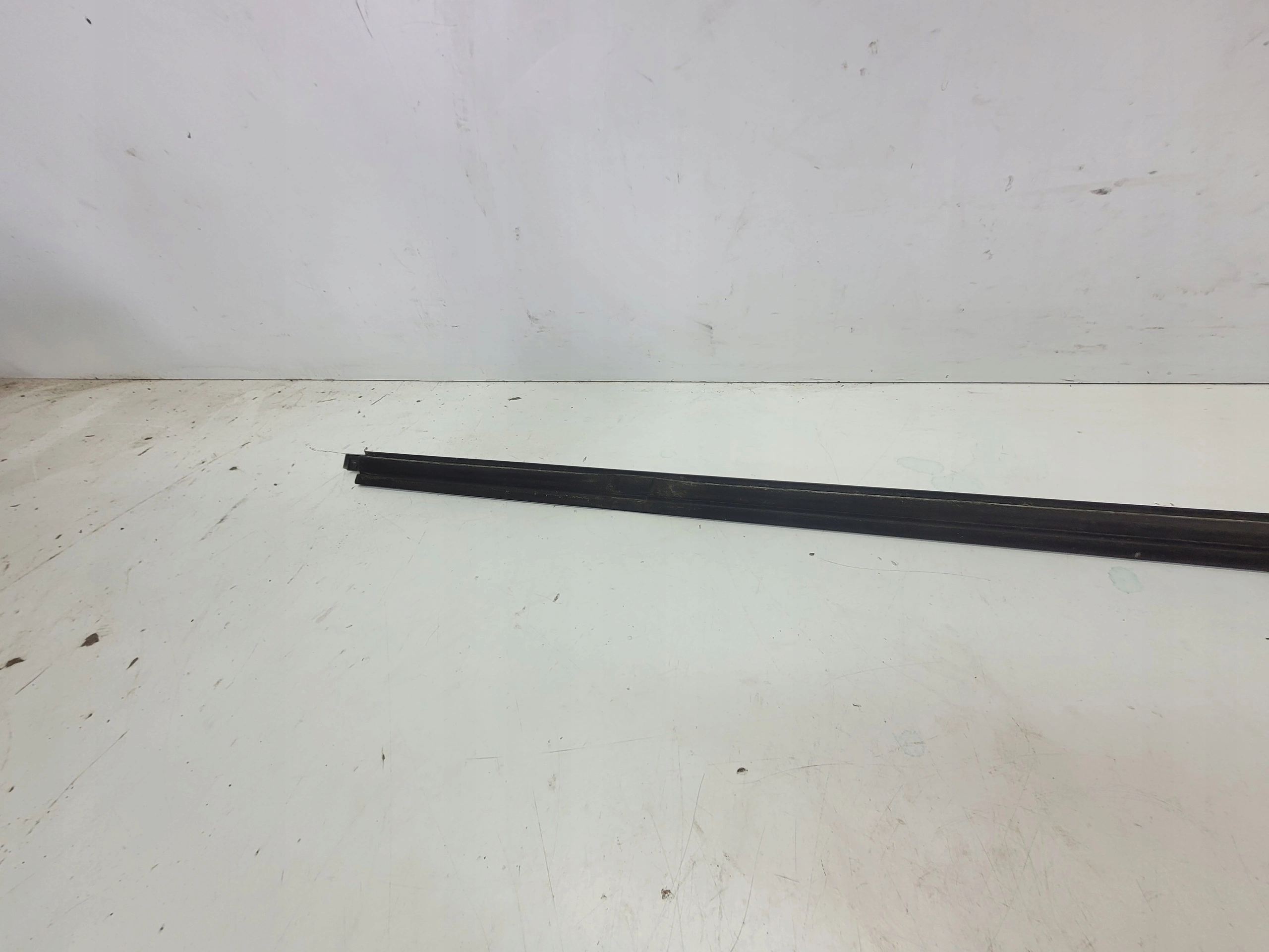 moulding CHROM door right front AUDI Q7 4M 4M0853284 3Q7