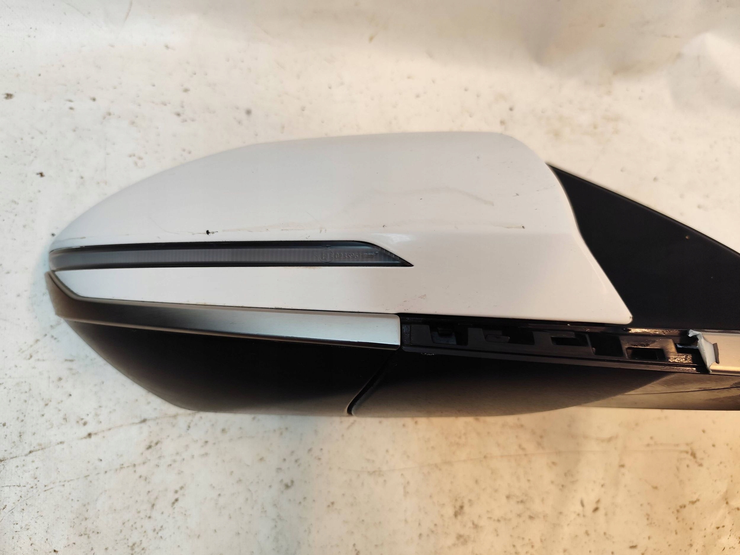 HYUNDAI TUCSON IV mirror right 8 PIN