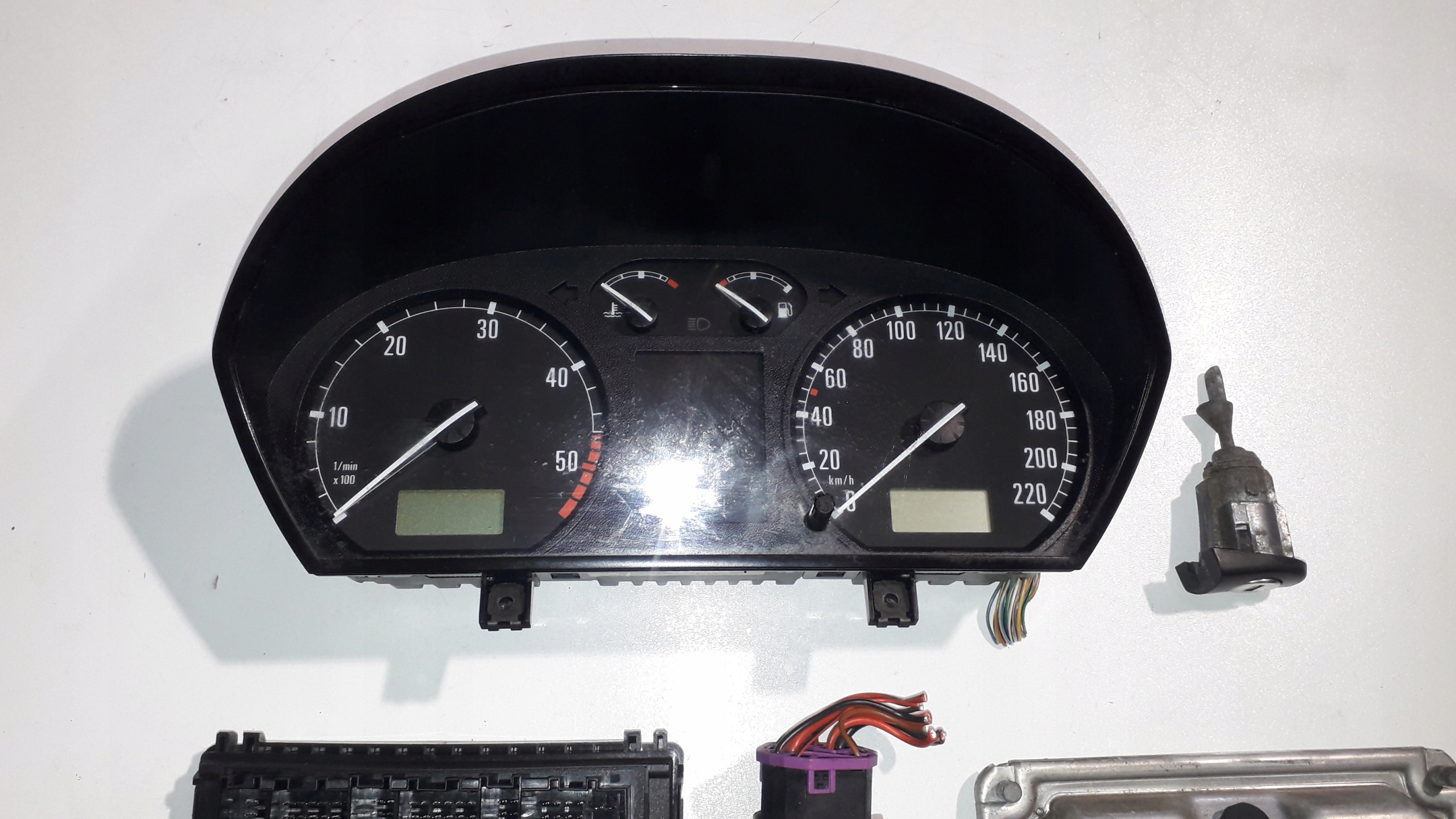 COMPUTER MONTAGGIO SKODA FABIA E 1.9 TDI 038906019AF