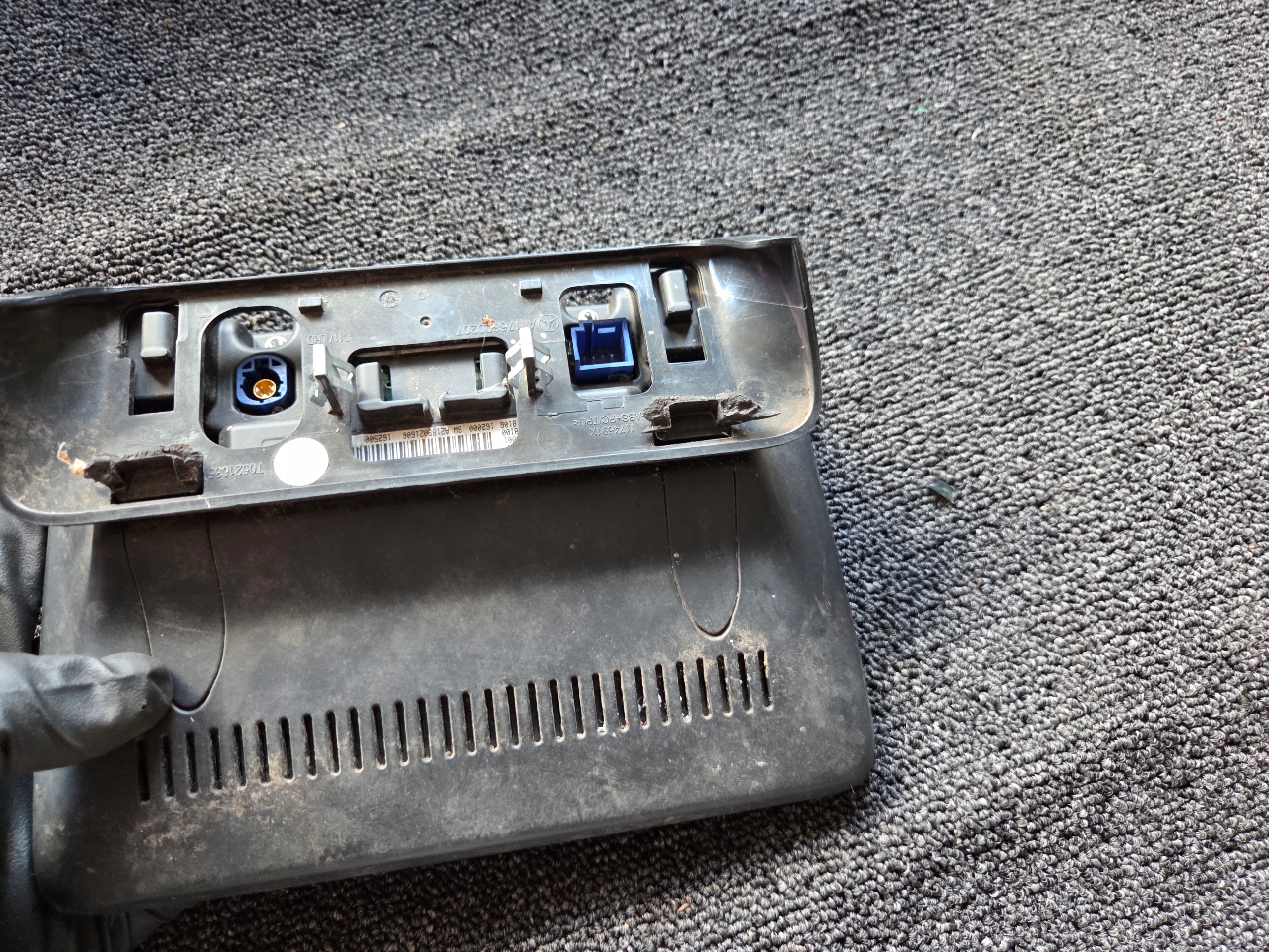 Schermo MERCEDES W176 A2469007018