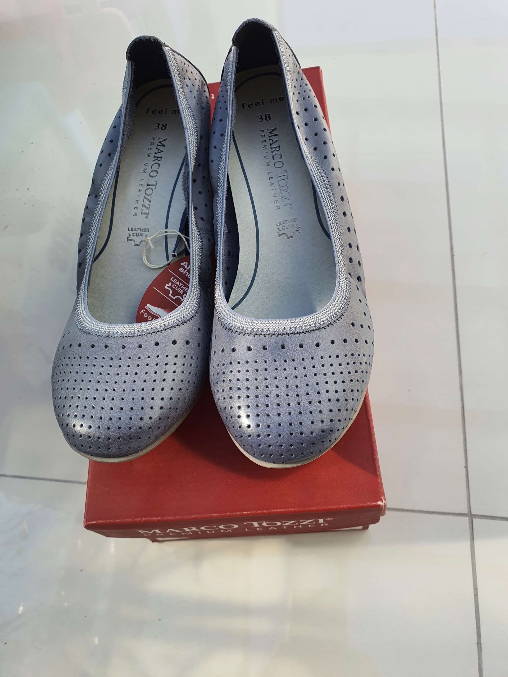 

Ażurowe czólenka Marco Tozzi