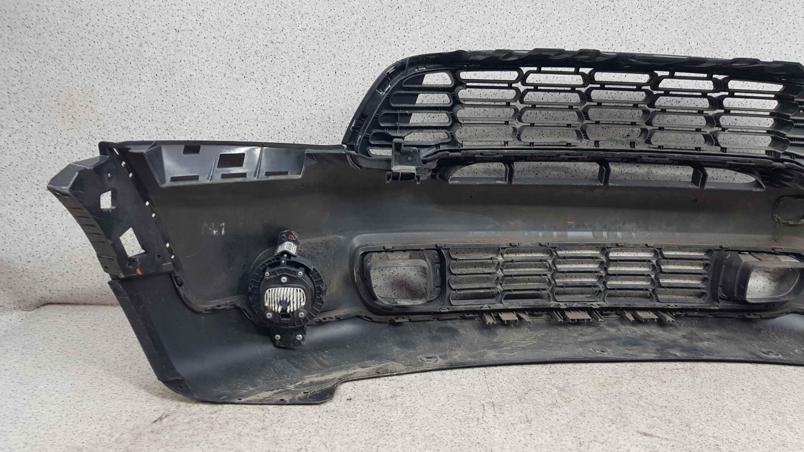 MINI COUNTRYMAN R60 nárazník předek 3681