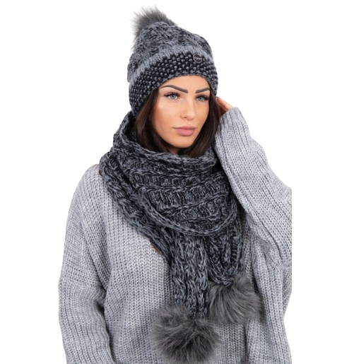 Dámský komplet čepice s bambulí a zimní šálou