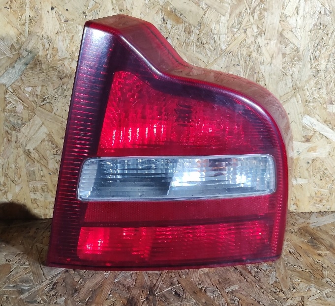 фонарь правый volvo S80 1998 - 2004