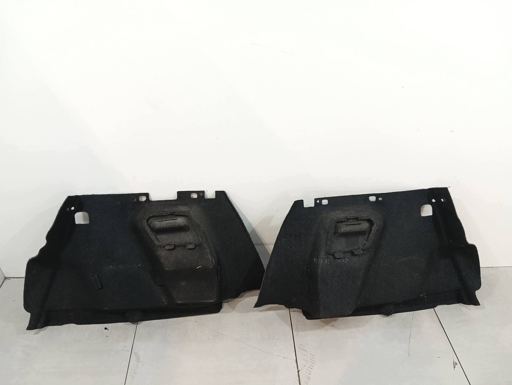 boot upholstery left right rear part KPL Peugeot 2008 and (2013-2019)