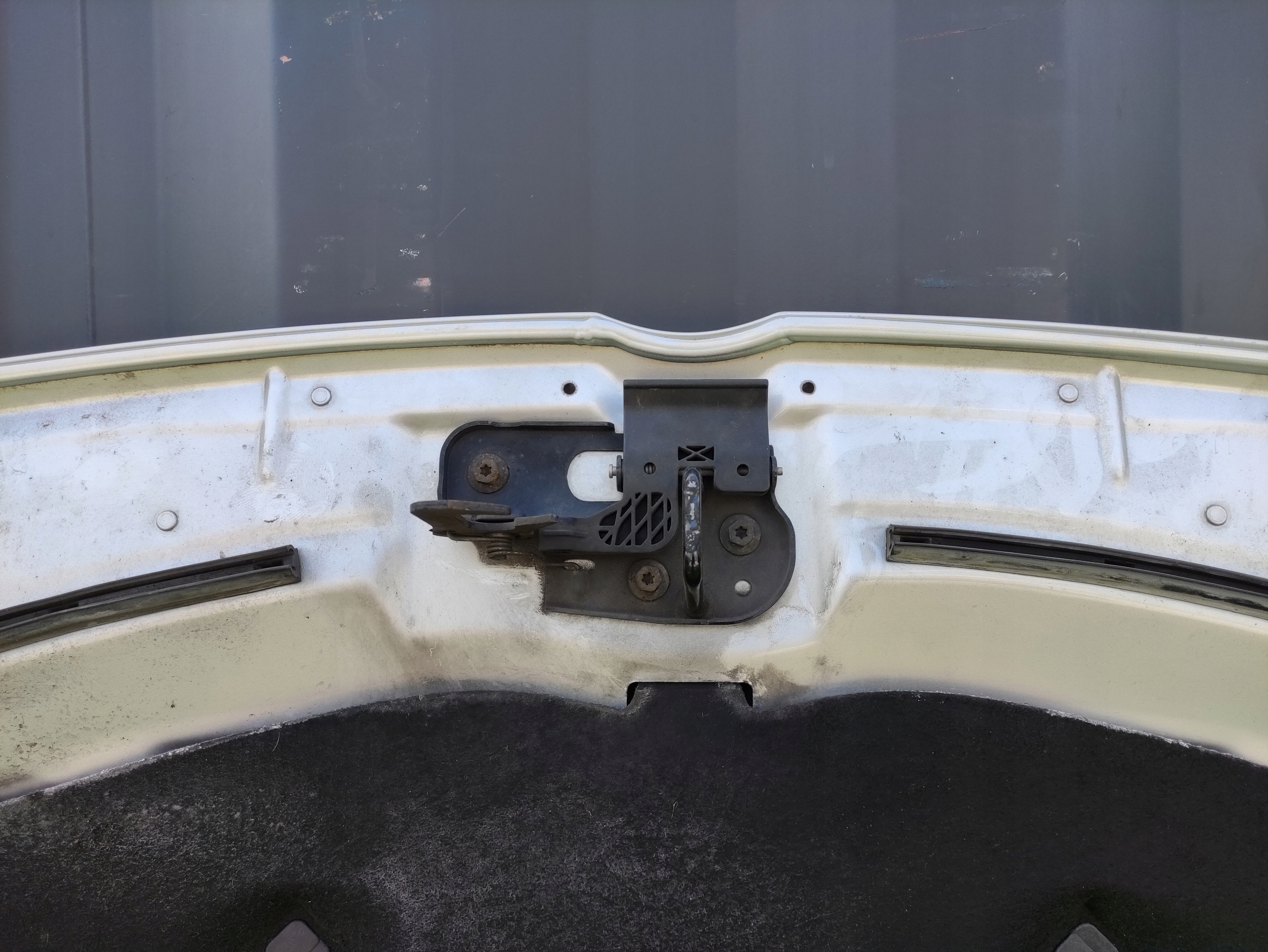 vw Golf V VI PLUS 05- Капот бампер LA7W