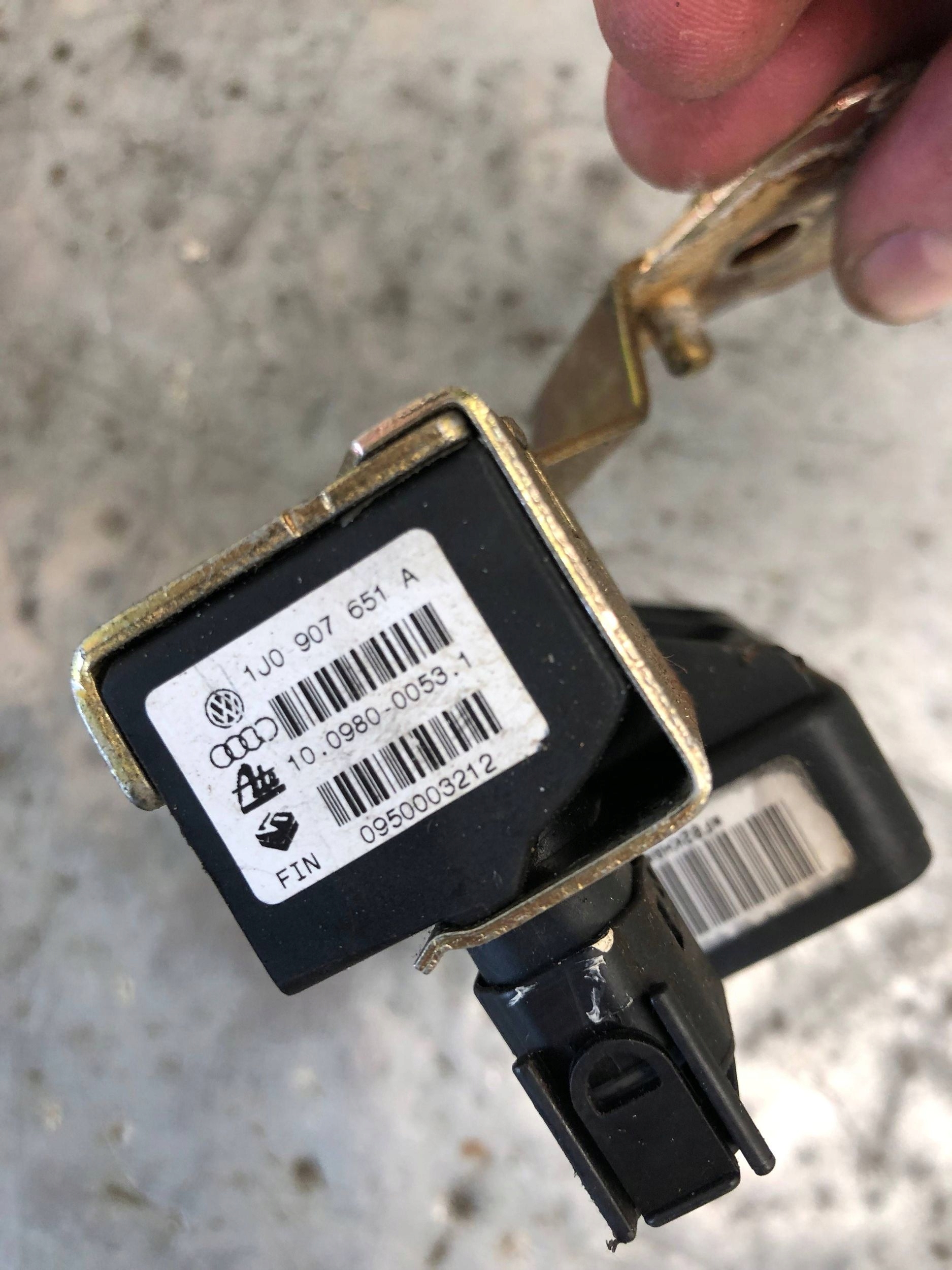 Sensor ESP VW NEW BEETLE 1J1907637A 1J0907651A 1J0907657A