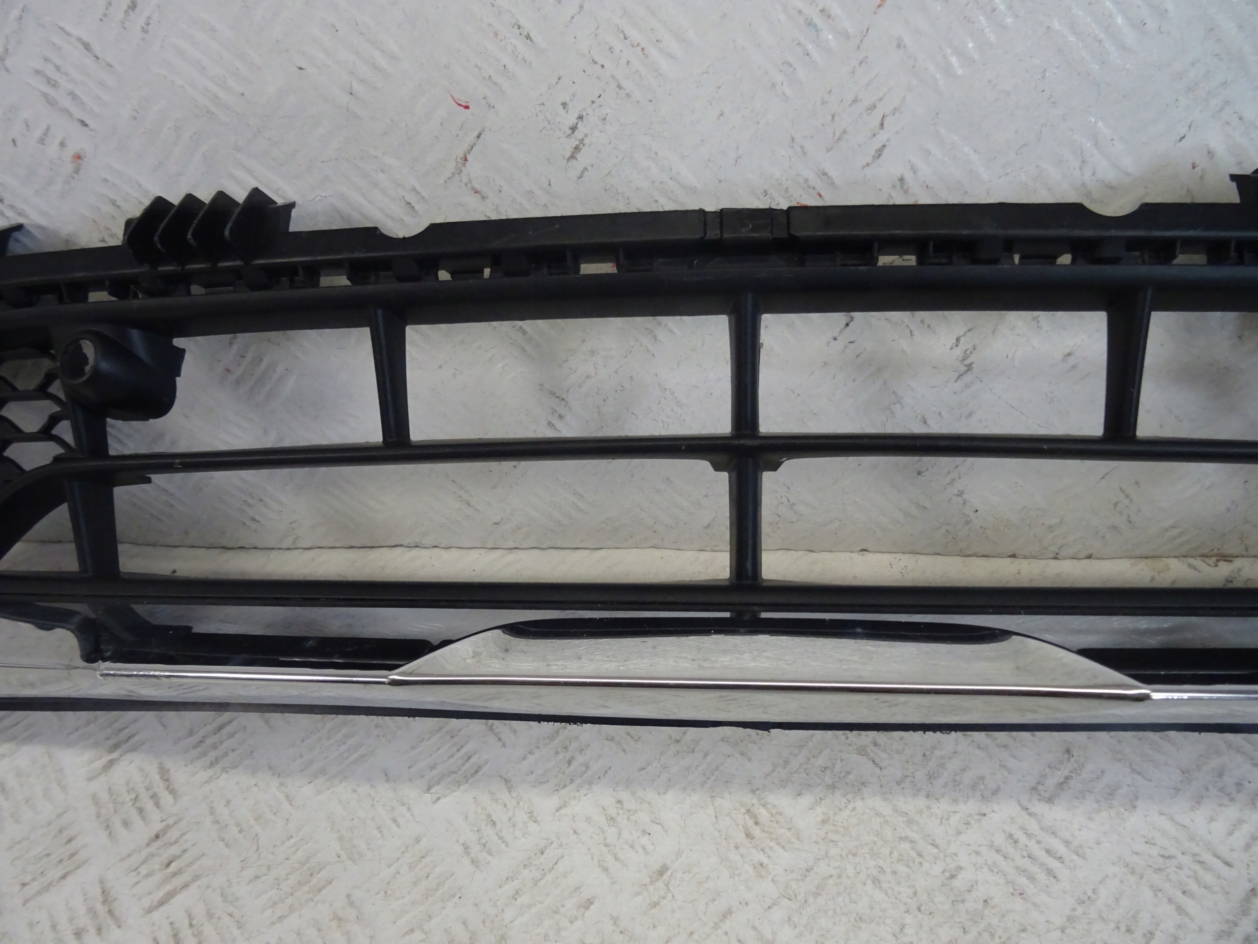 grid central front front MERCEDES GLB AMG X247 A2478856003