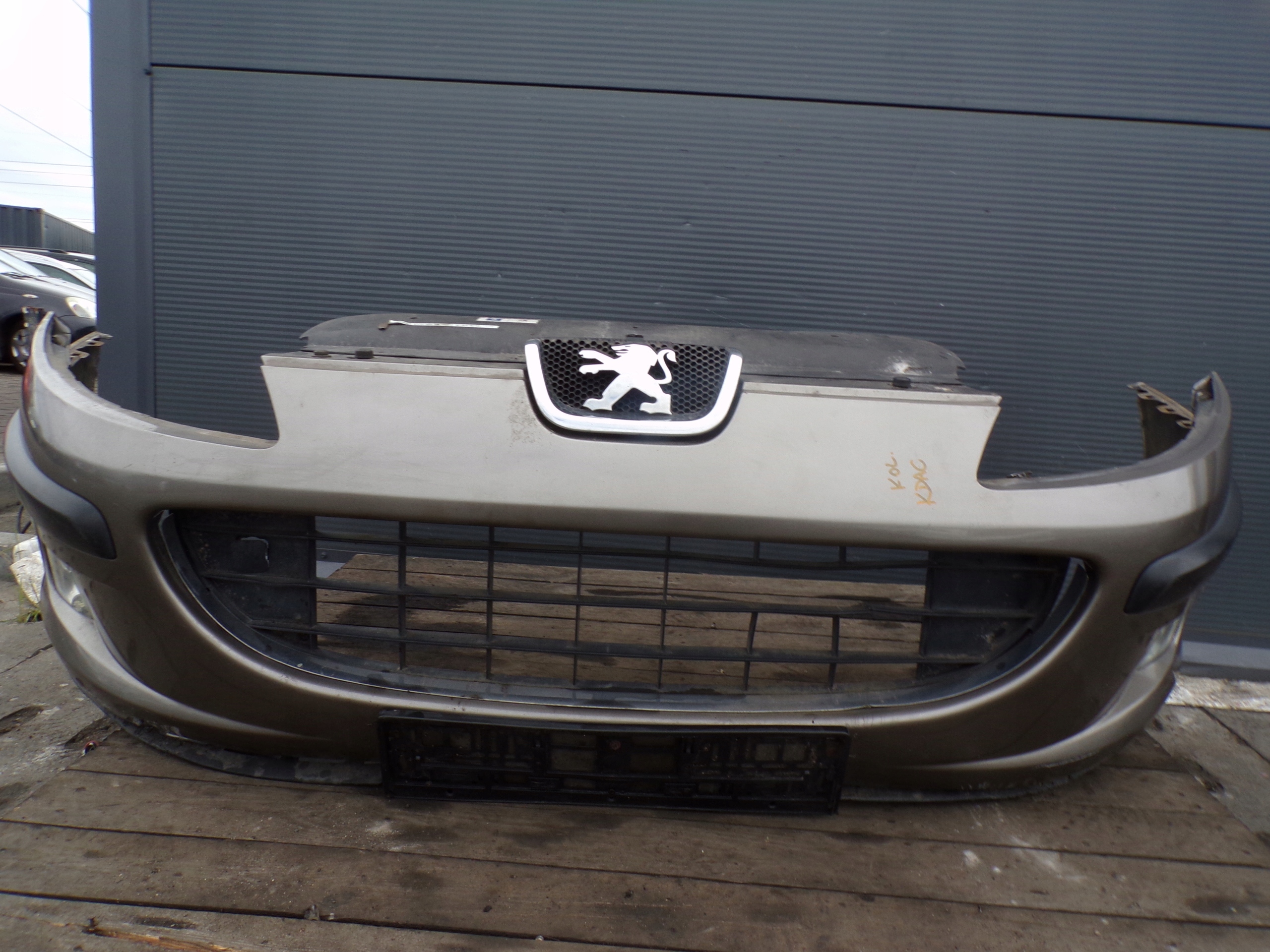 front bumper front PEUGEOT 407 colour KDAC (1)