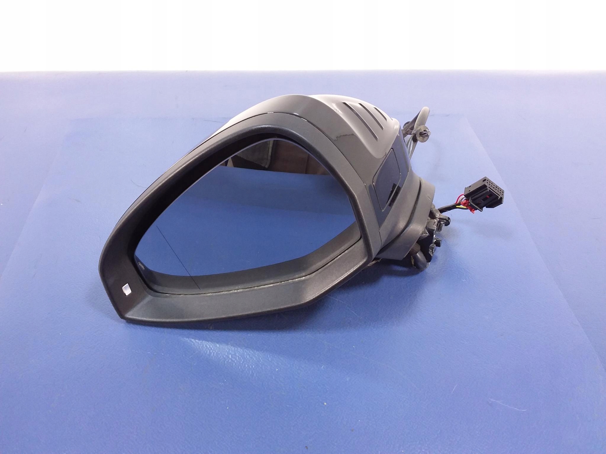 AUDI A5 II F5 LUSTERKO LEWE 8 PIN LY9T