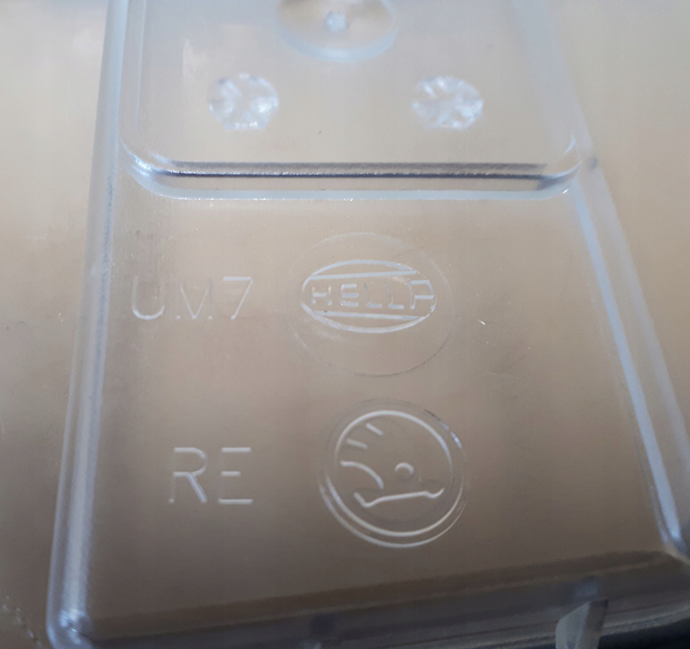 OSŁONA LAMPY REFLEKTORA P ORG FABIA I 6Y0941608E Typ samochodu Samochody osobowe