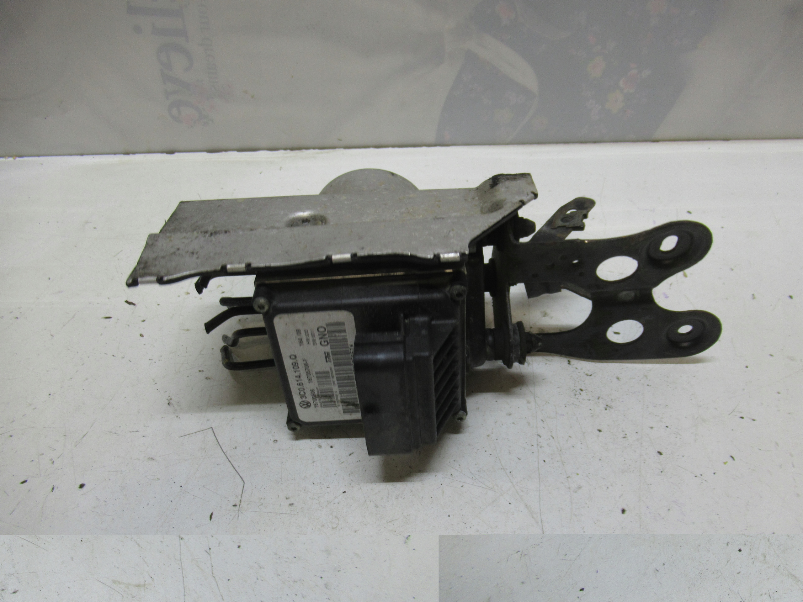 VW PASSAT B6 2.0TDI Servofreno ABS 3C0614109Q